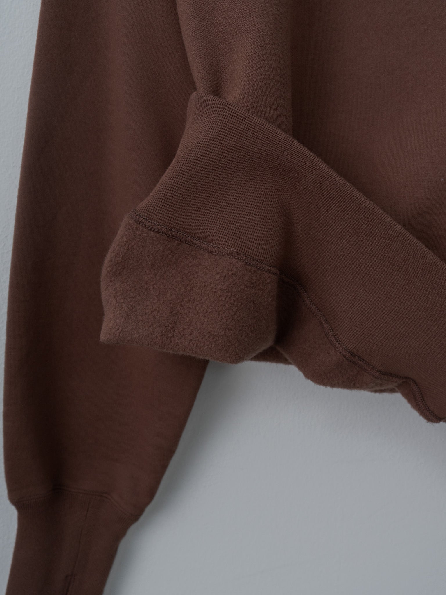 Namu Shop - Unlikely Simple Sweat Crew "NORTH WEST"