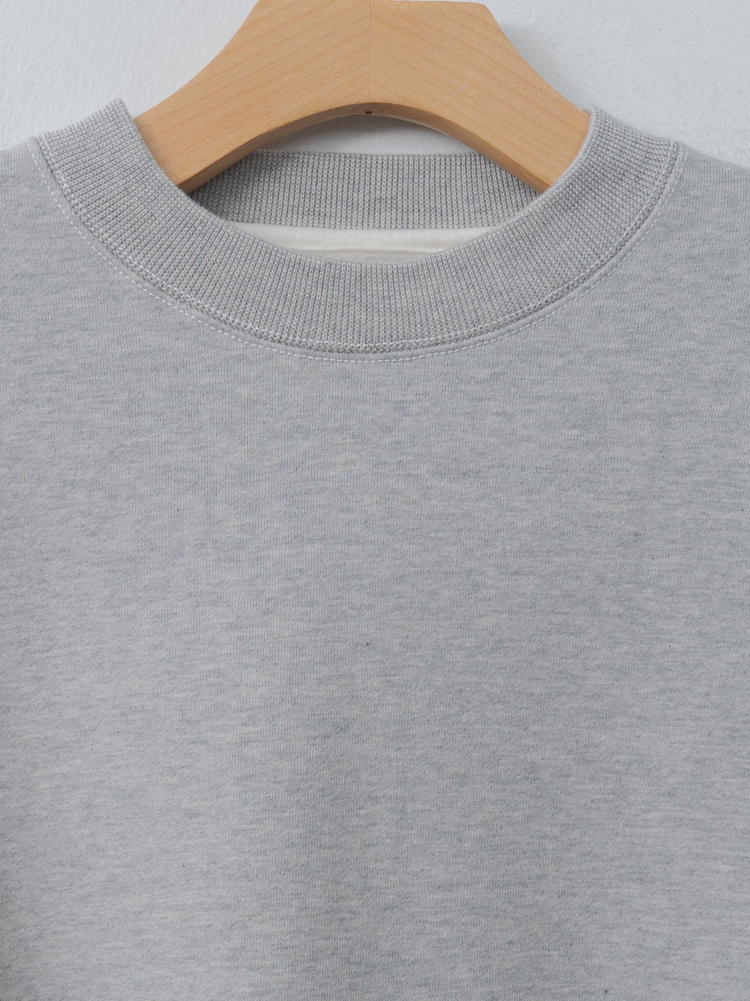 Namu Shop - Unlikely Simple Sweat Crew "NORTH WEST"