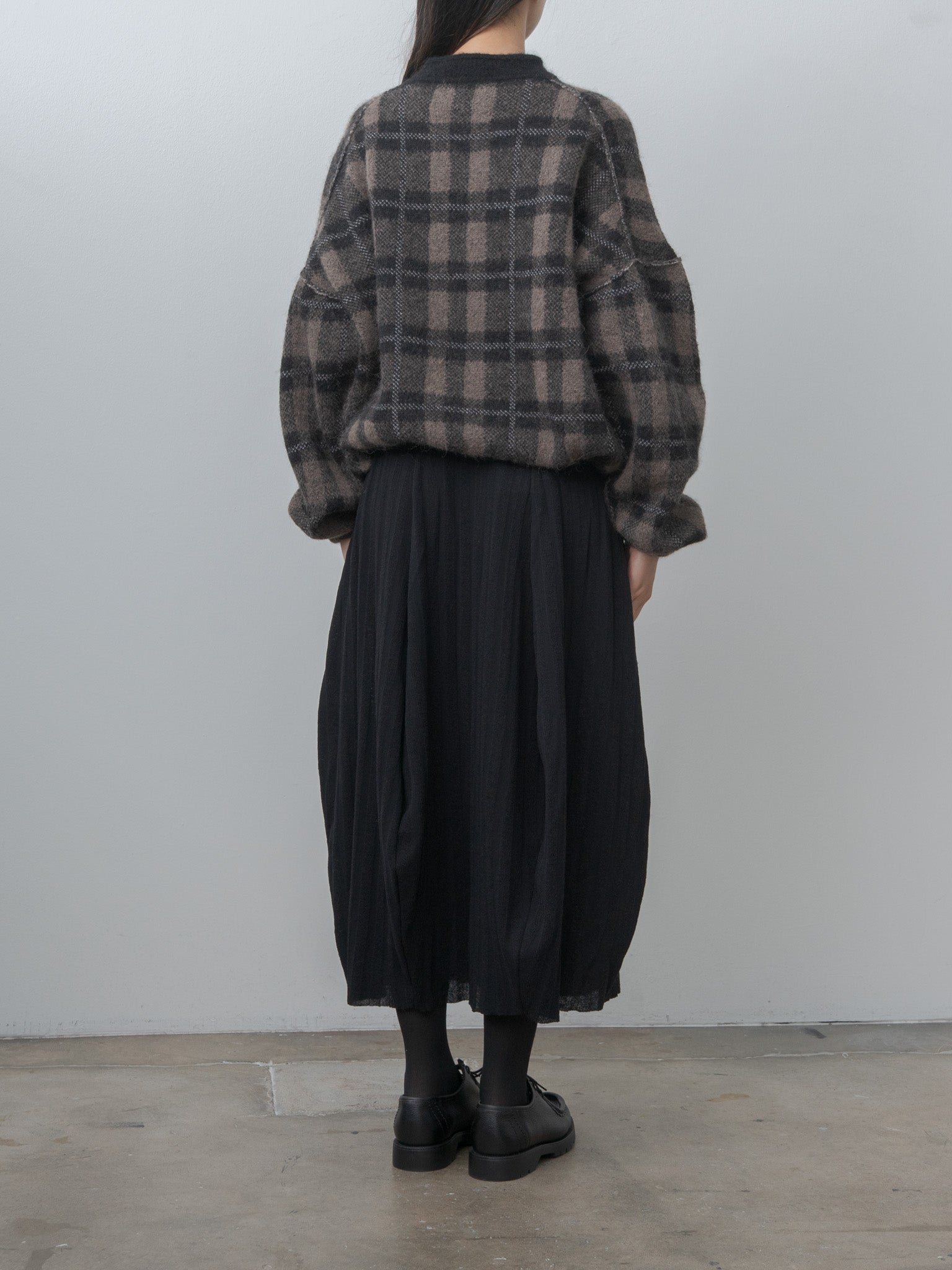 Namu Shop - Rus KOKOCHI Sweater - Black / Taupe