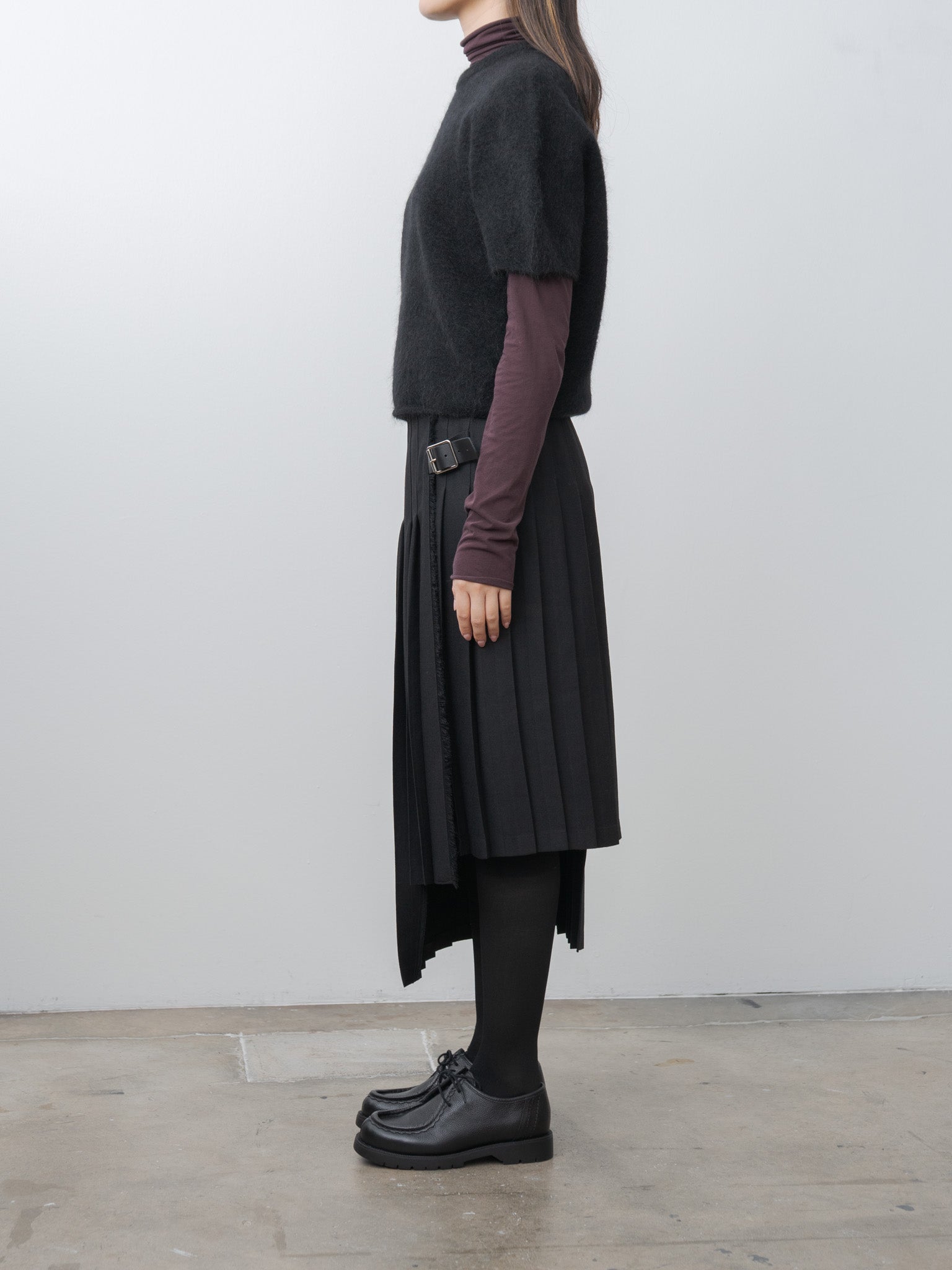 O'NEIL OF DUBLIN × UNFIL Worsted Wool Asymmetrical Kilt Skirt - Black
