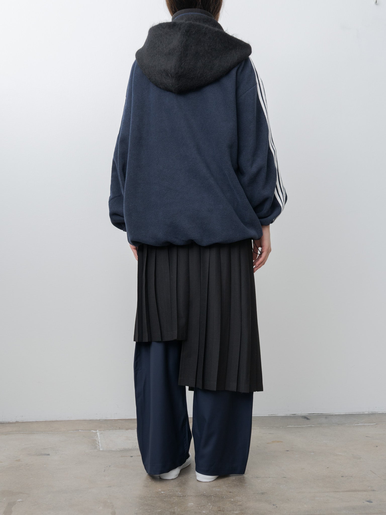 O'NEIL OF DUBLIN × UNFIL Worsted Wool Asymmetrical Kilt Skirt - Black