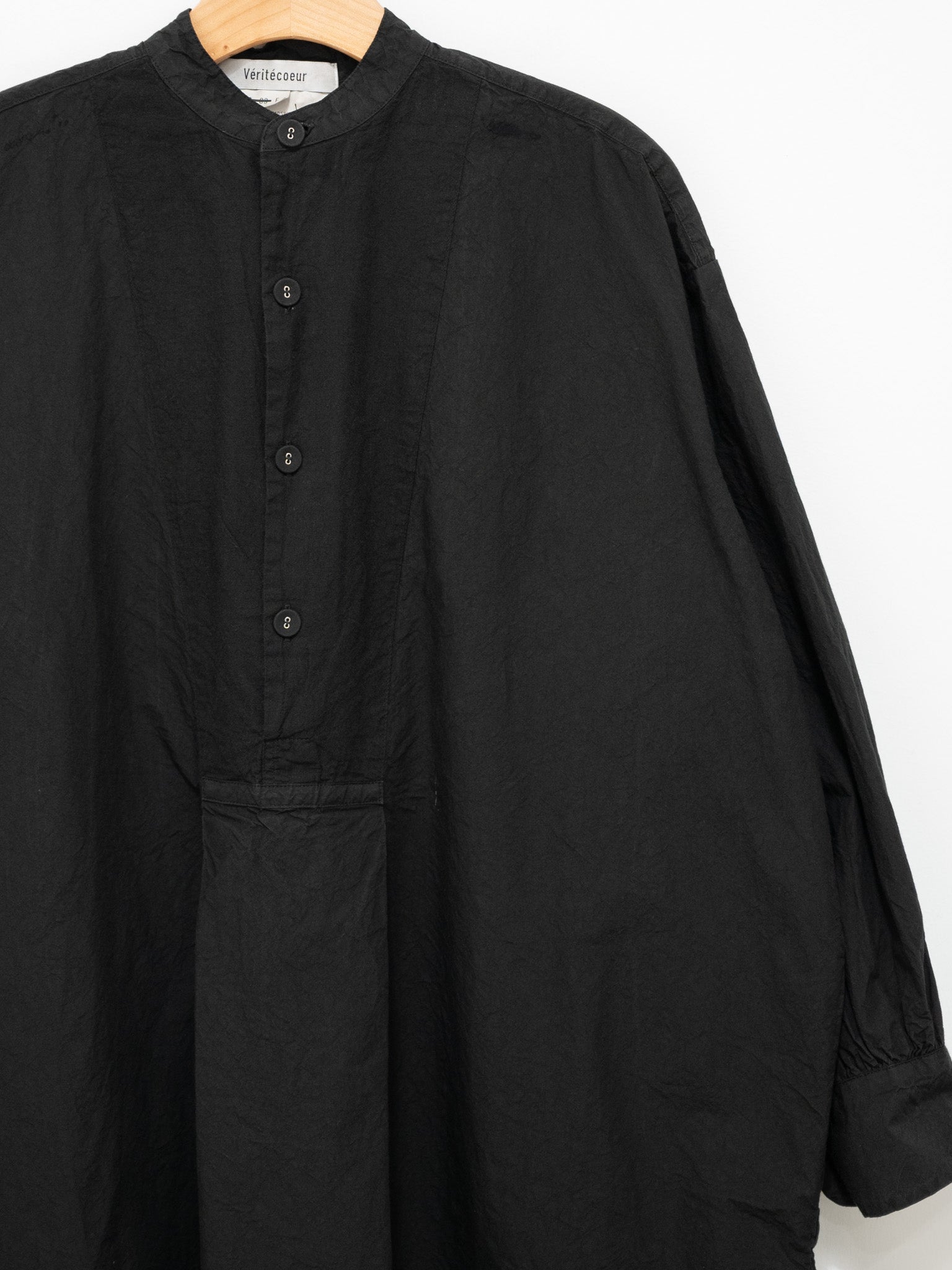 Namu Shop - Veritecoeur Shrink Yoke Shirt - Black