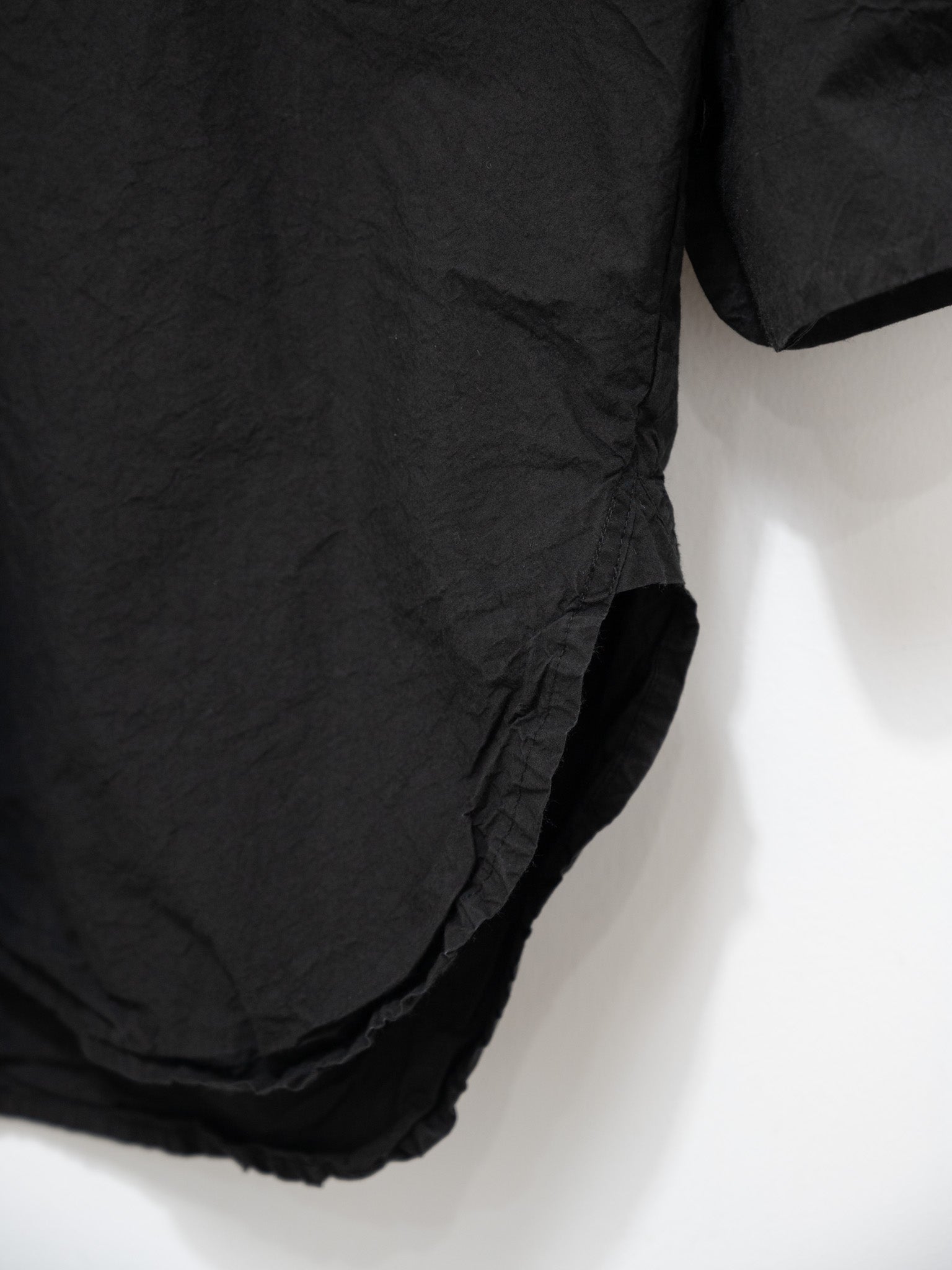 Namu Shop - Veritecoeur Shrink Yoke Shirt - Black