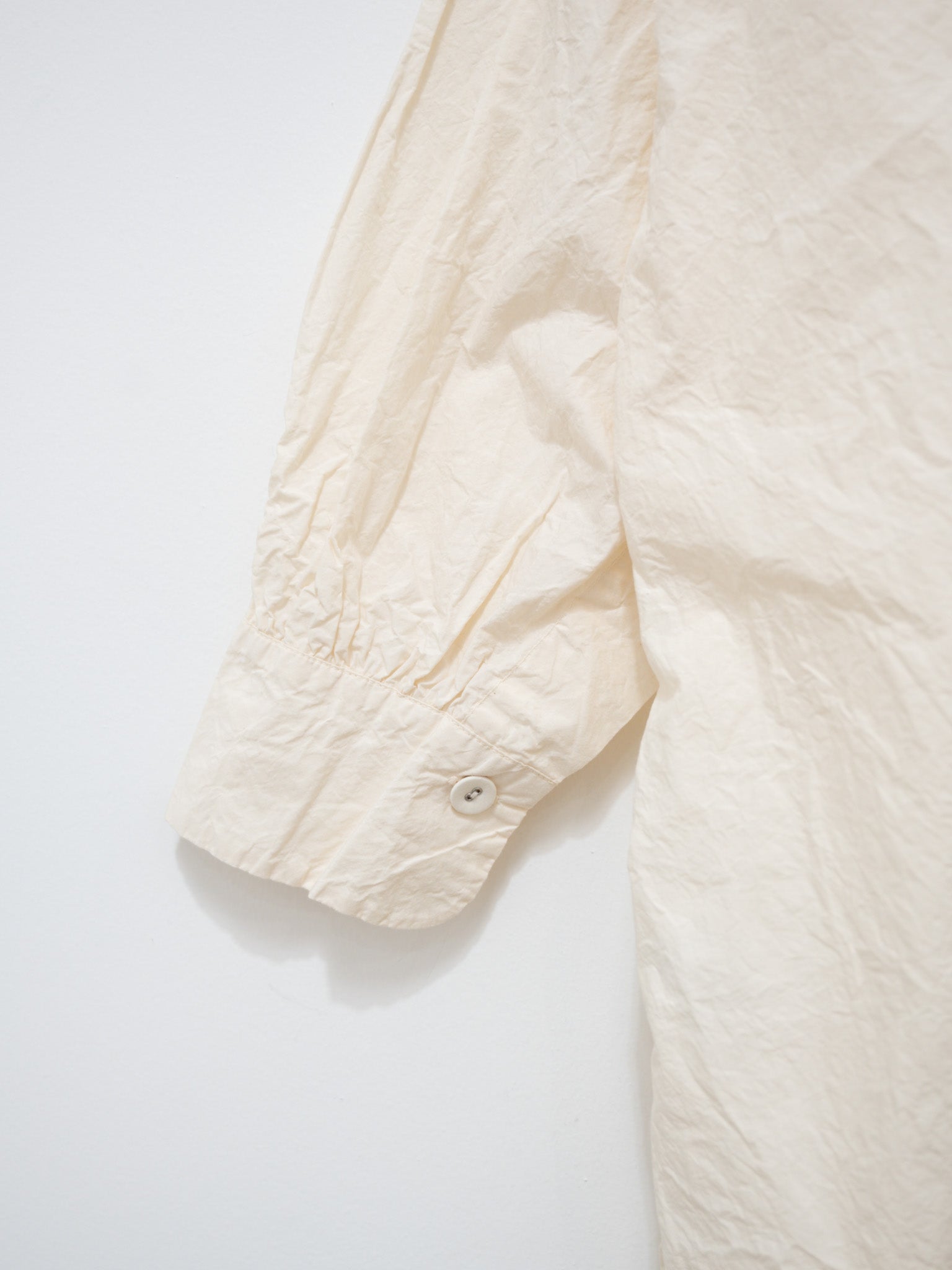 Namu Shop - Veritecoeur Shrink Yoke Shirt - Natural