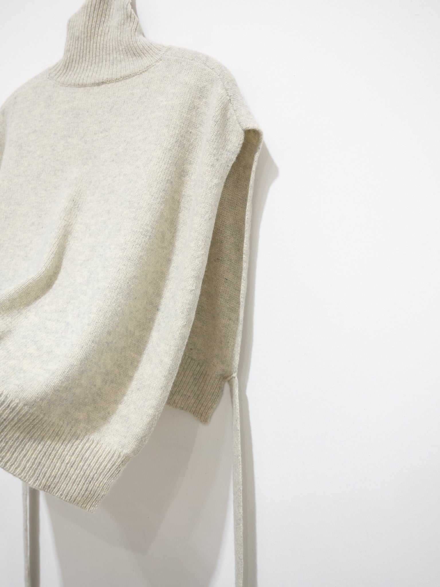 Namu Shop - Veritecoeur Knit Poncho - Gray