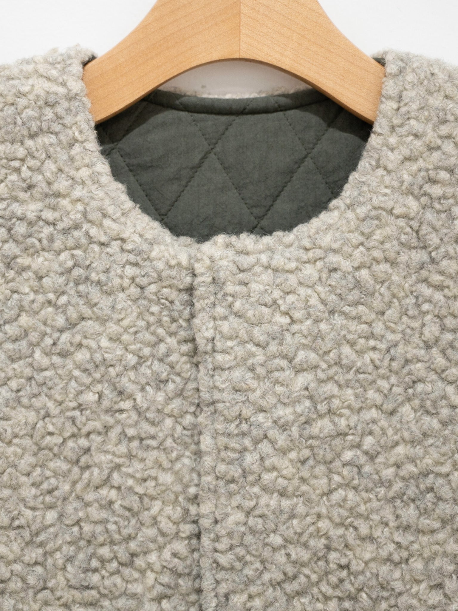 Namu Shop - Veritecoeur Reversible Boa Vest - Gray/Olive