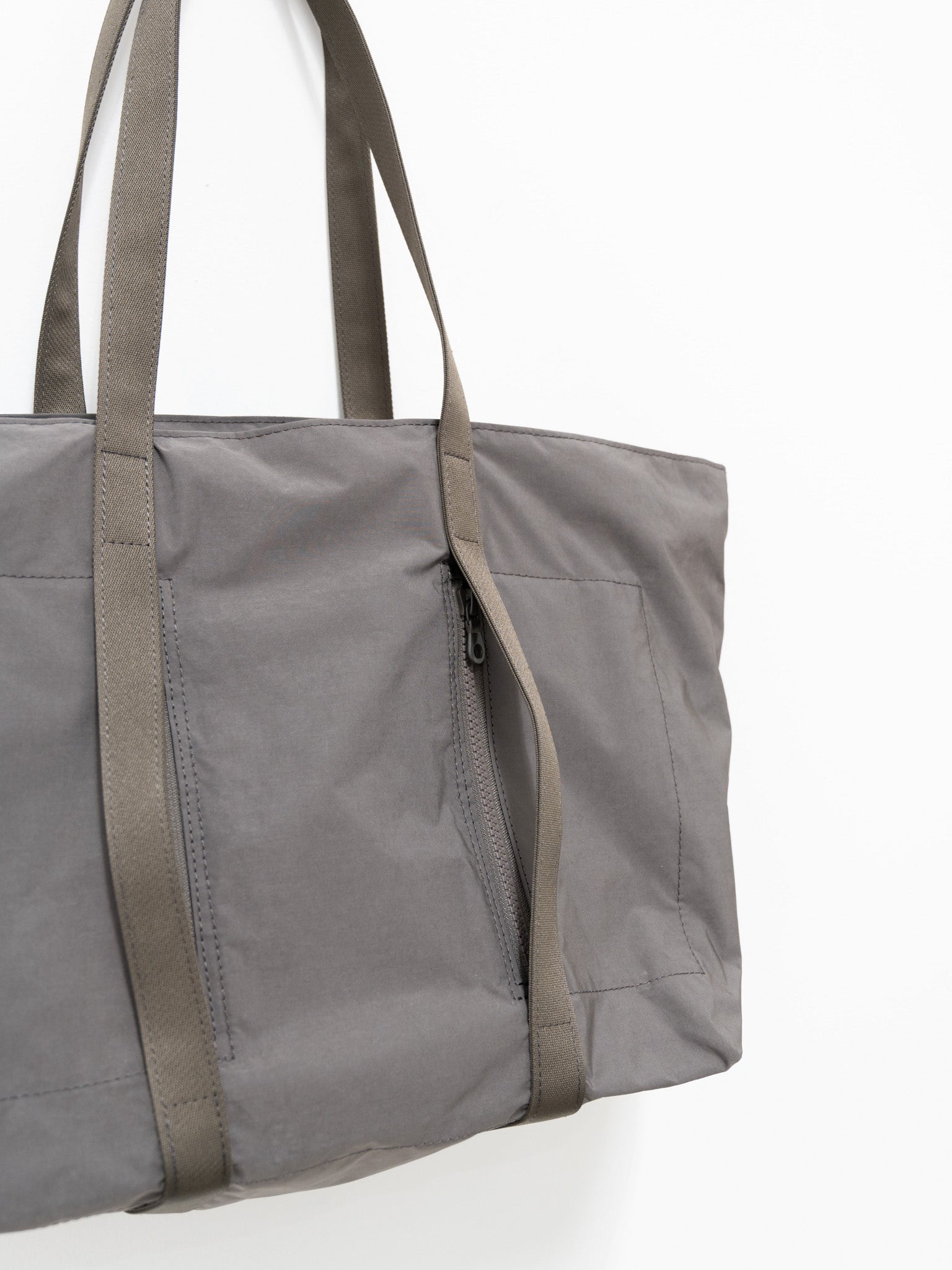 Namu Shop - Amiacalva Medium Split Yarn Tote - Gray