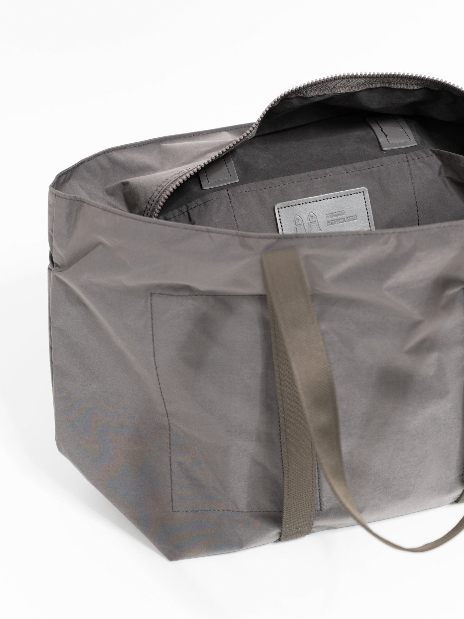 Namu Shop - Amiacalva Medium Split Yarn Tote - Gray