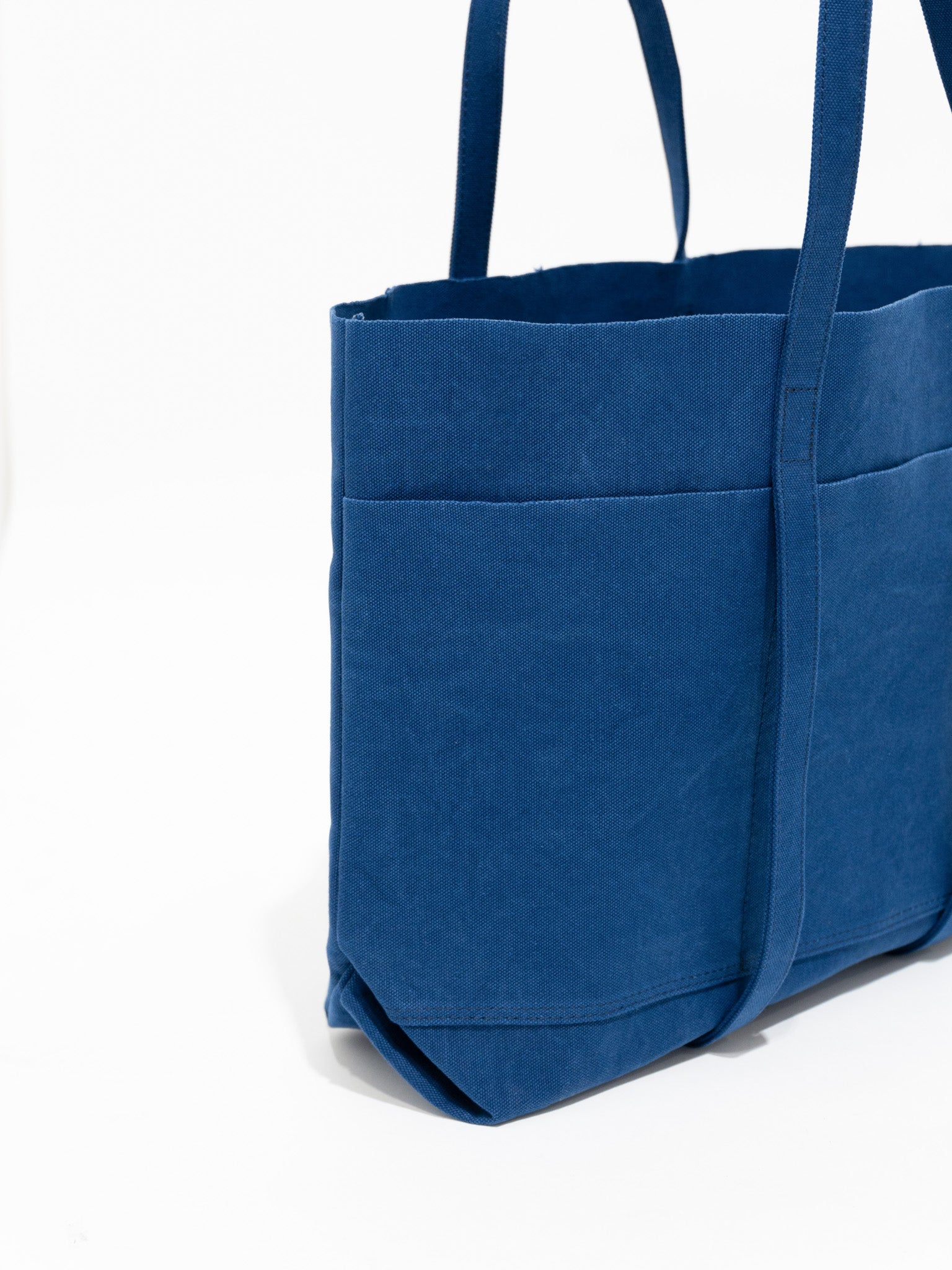 Namu Shop - Amiacalva Washed Canvas 6-Pocket Tote Medium - Blue