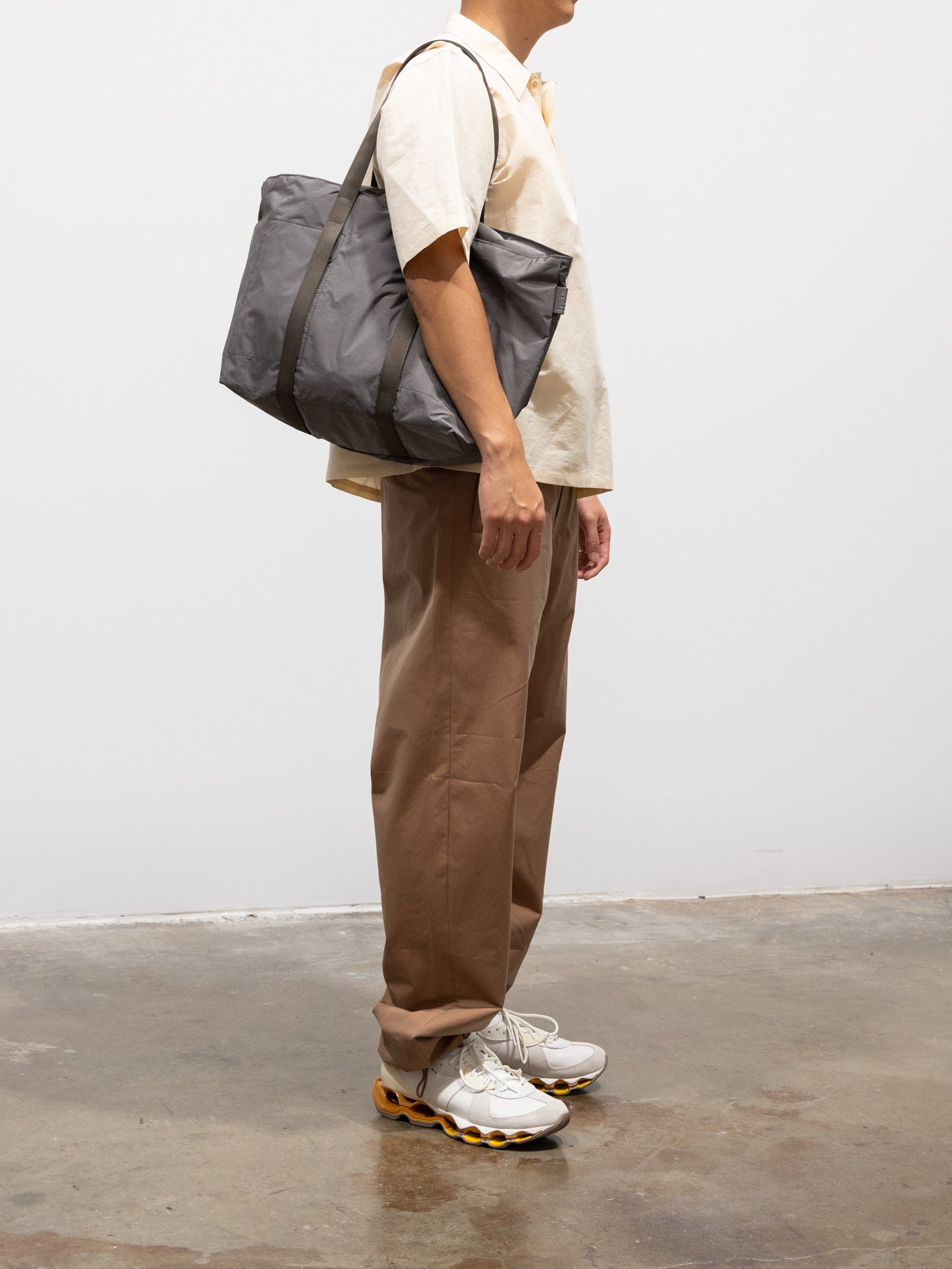 Namu Shop - Amiacalva Medium Split Yarn Tote - Gray