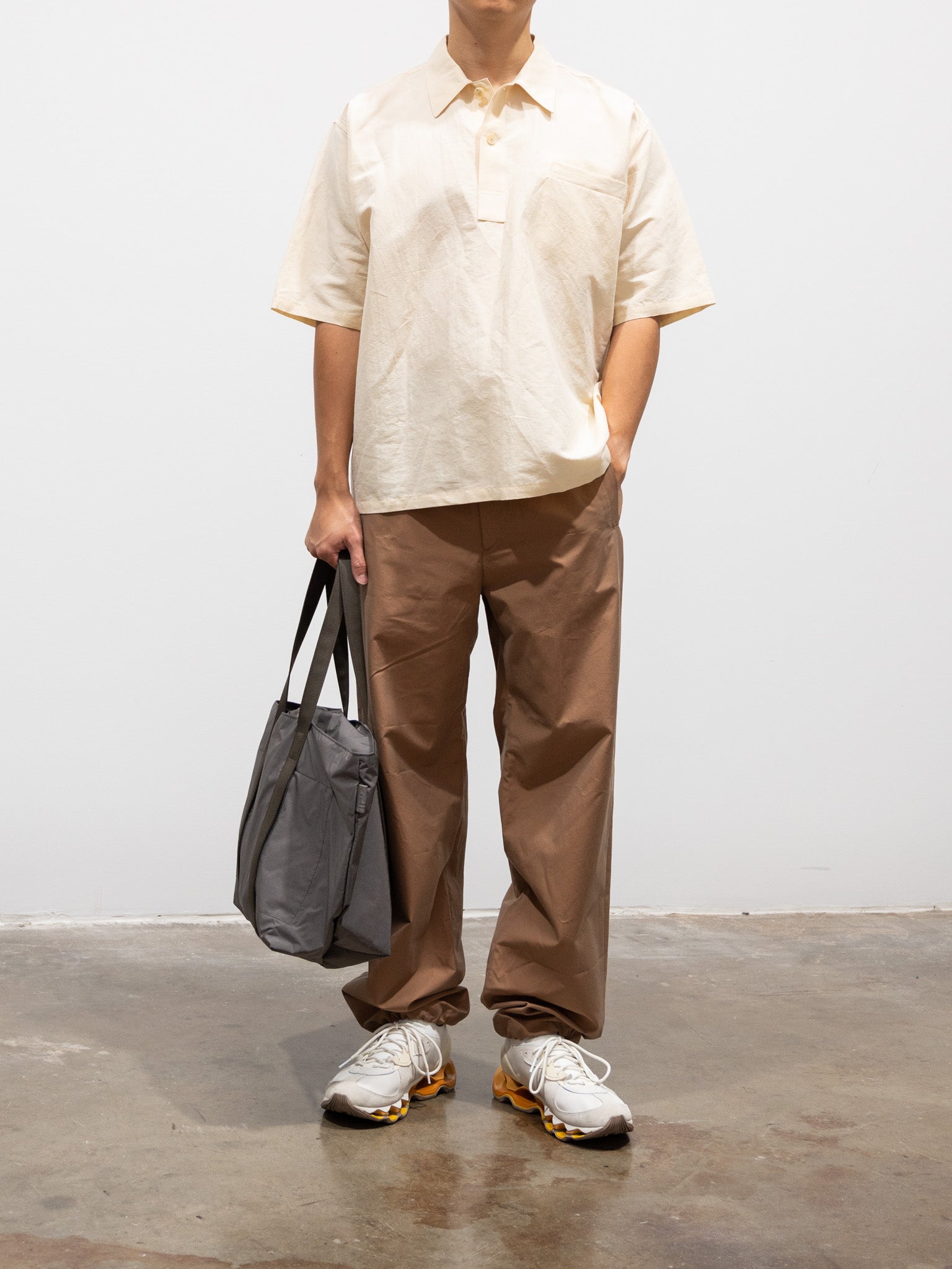 Namu Shop - Auralee Finx Tussah Chambray Easy Pants - Brown Chambray