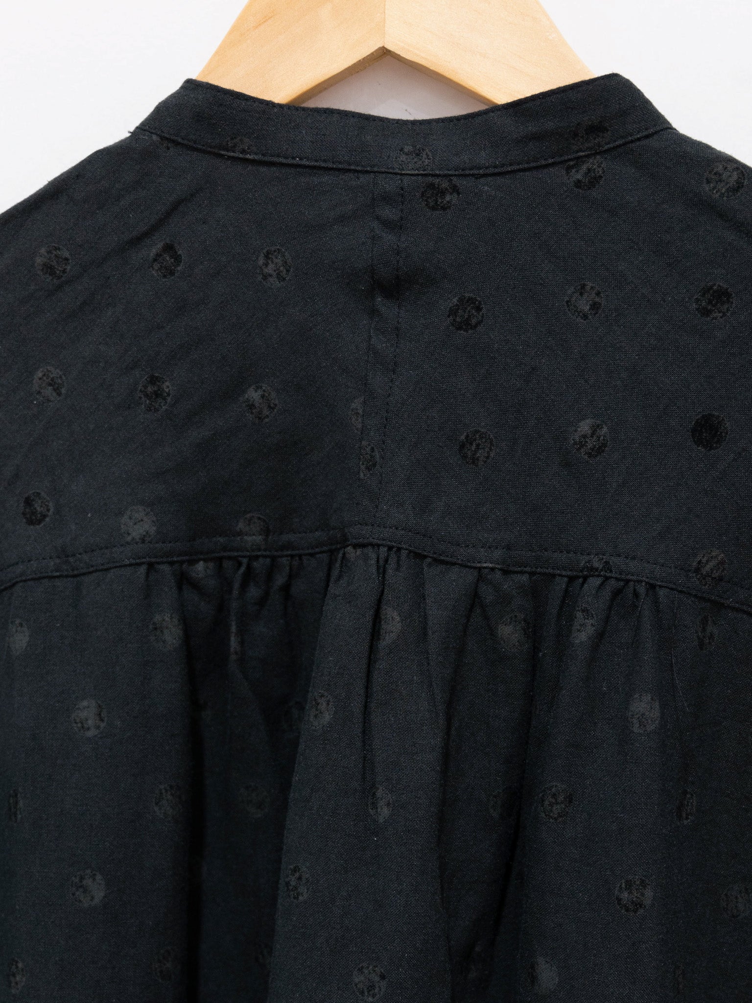 Namu Shop - Ichi Antiquites Azumadaki Ramie Flocky Dot Shirt - Black