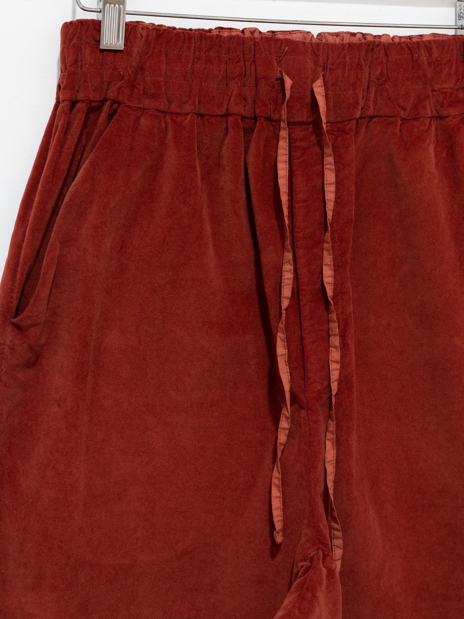 Namu Shop - Album di Famiglia Velvet W&S Trousers - Red