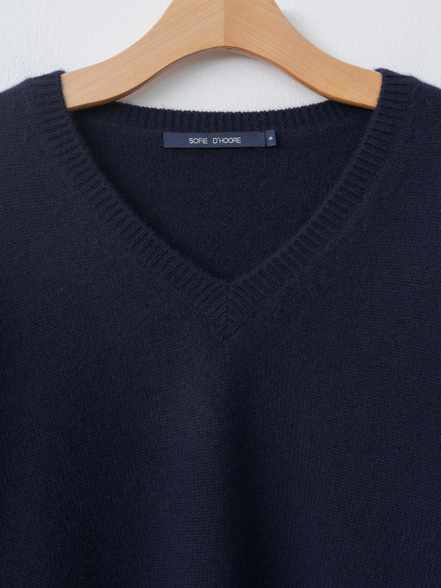 Namu Shop - Sofie D'Hoore Mann 3-Ply Cashmere Sweater - Midnight