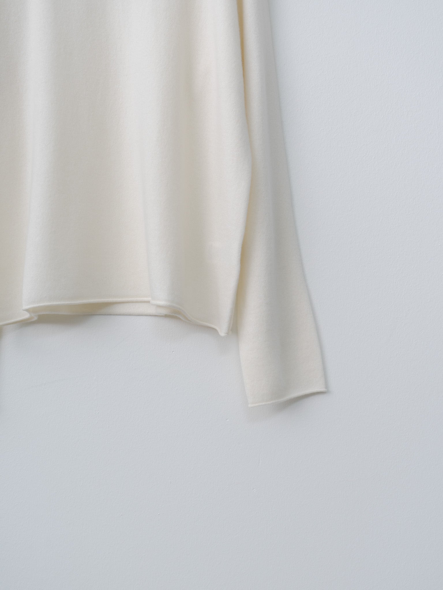 Namu Shop - Sofie D'Hoore Marchi 1-Ply Cashmere Sweater - Ivory