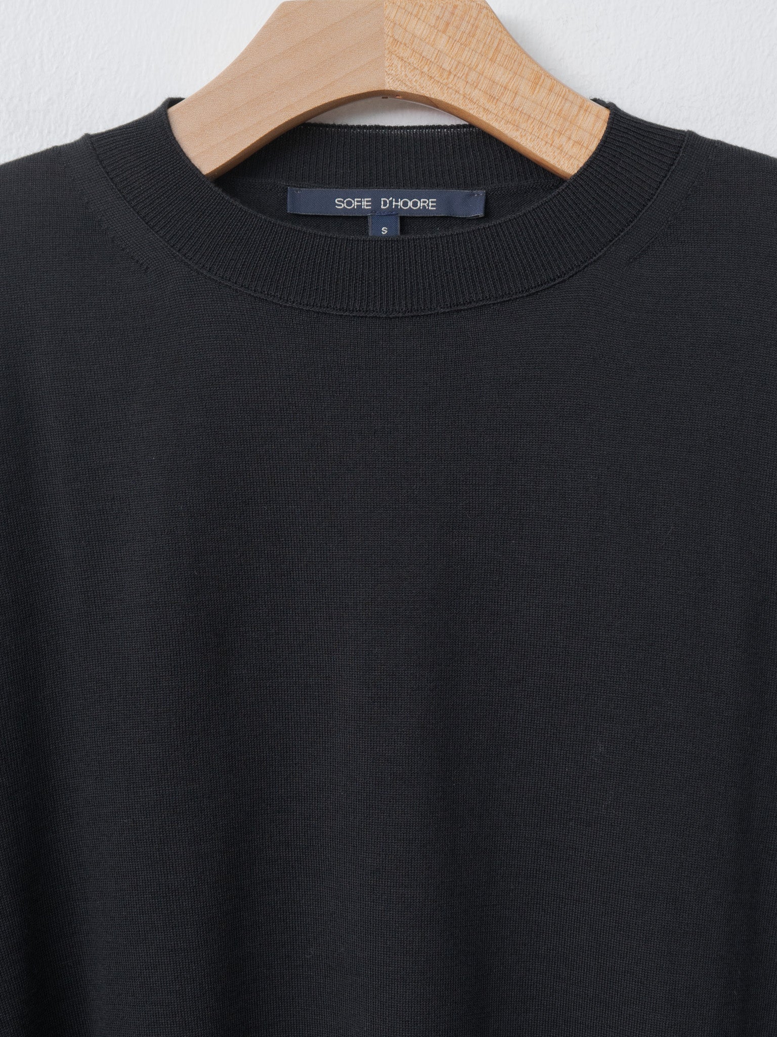Namu Shop - Sofie D'Hoore Muscat Extrafine Merino Wool Sweater - Black