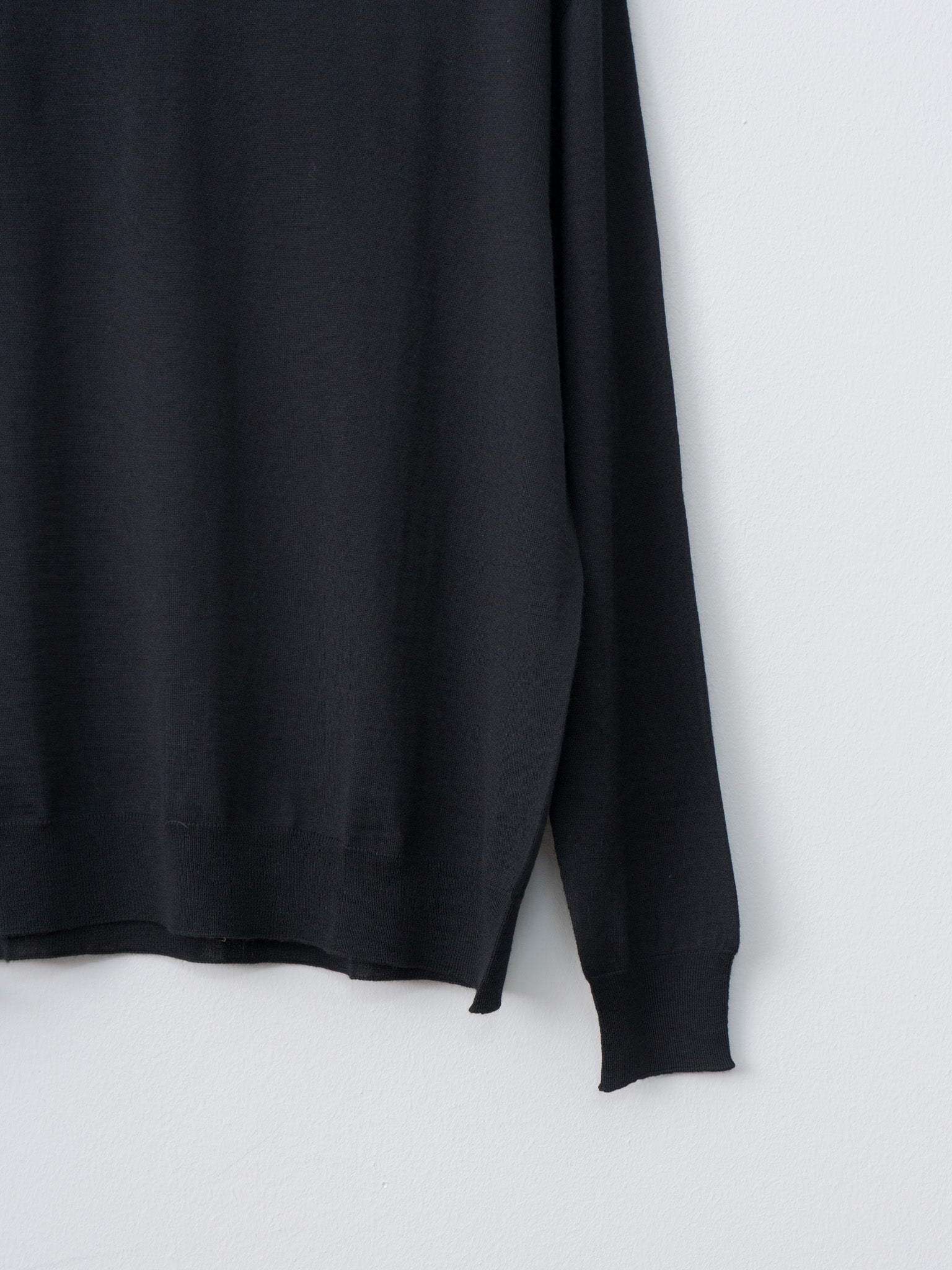 Namu Shop - Sofie D'Hoore Muscat Extrafine Merino Wool Sweater - Black