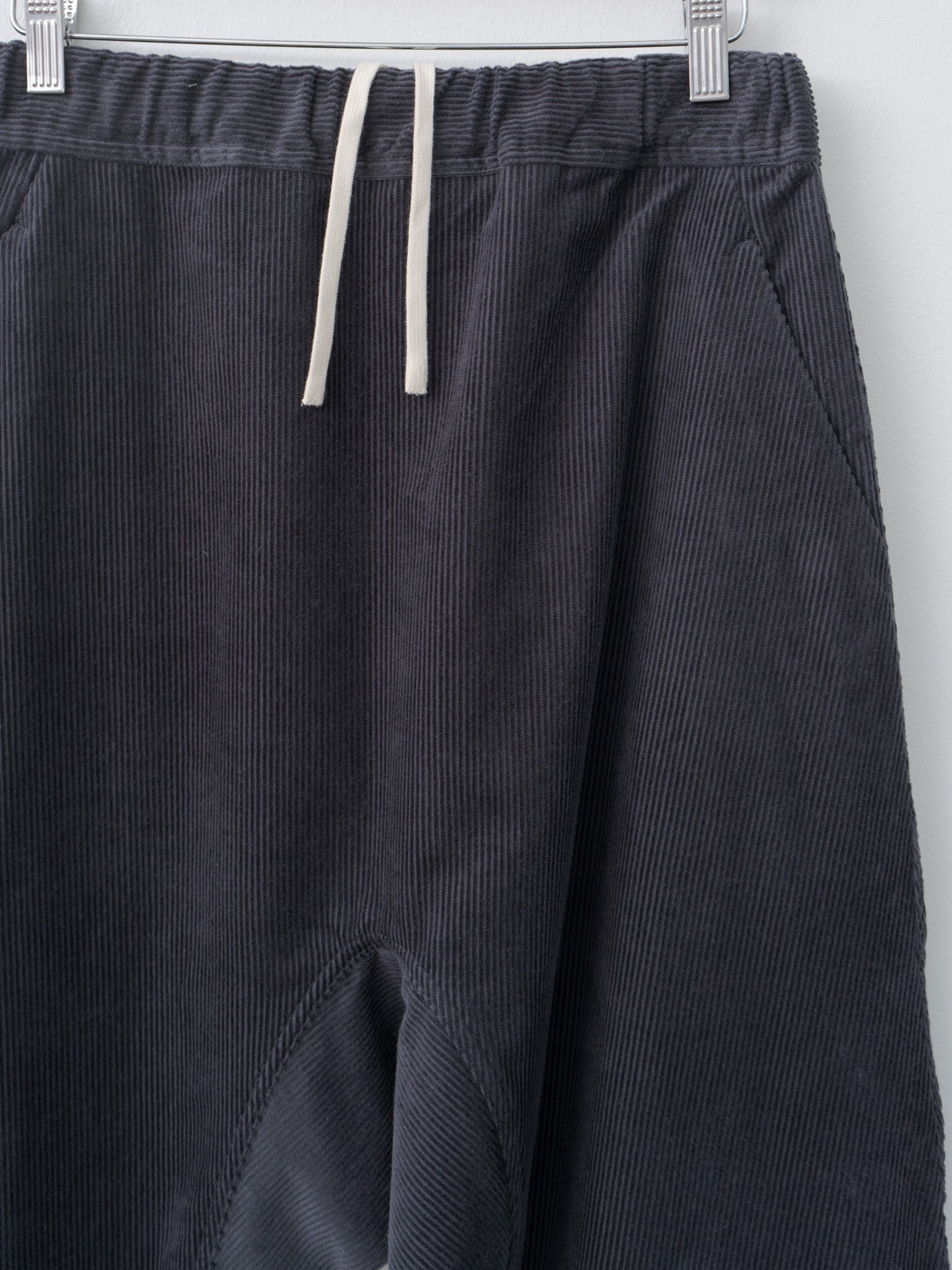Namu Shop - Sofie D'Hoore Plof Corduroy Trouser - Graphite