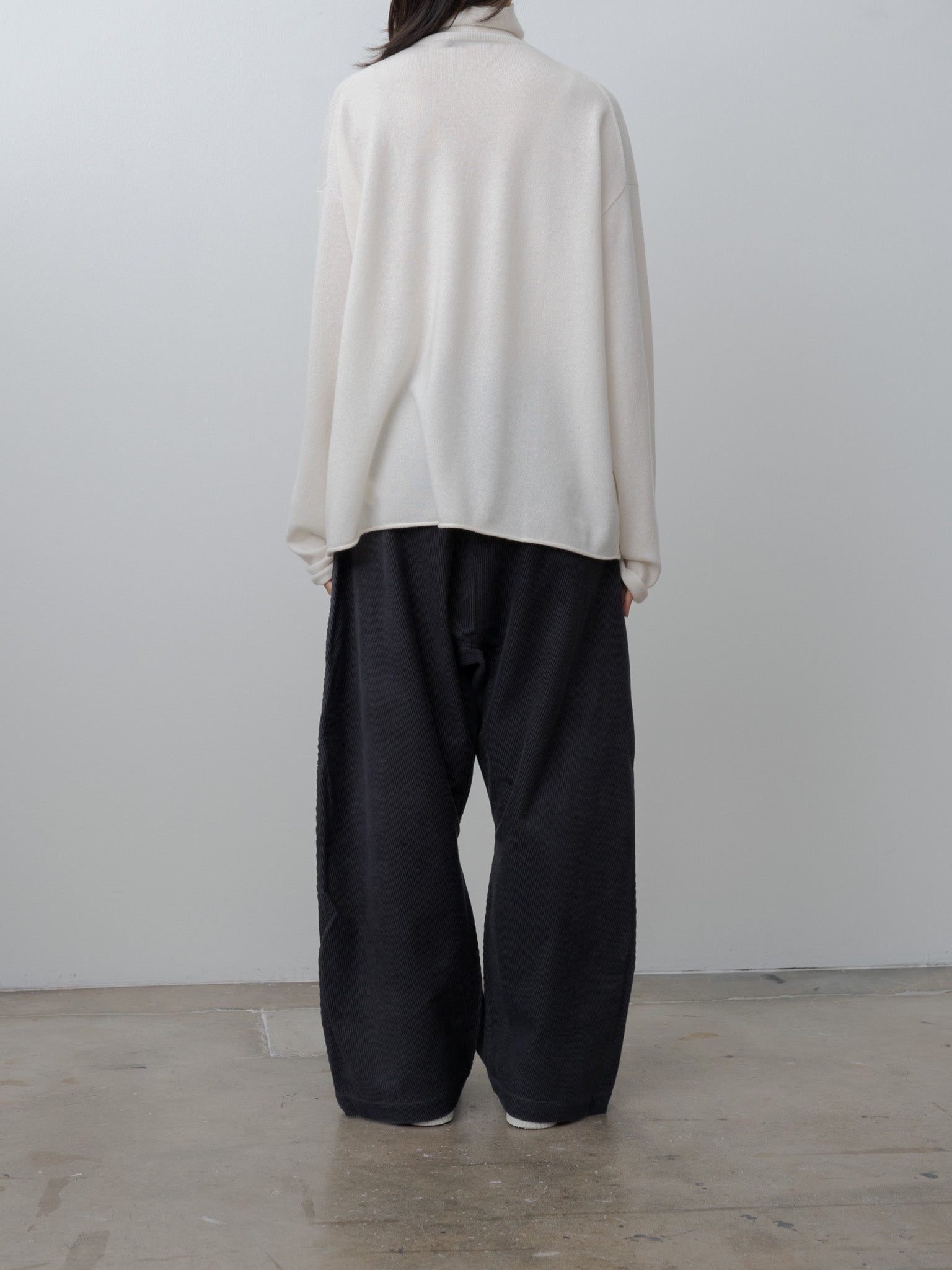 Namu Shop - Sofie D'Hoore Marchi 1-Ply Cashmere Sweater - Ivory