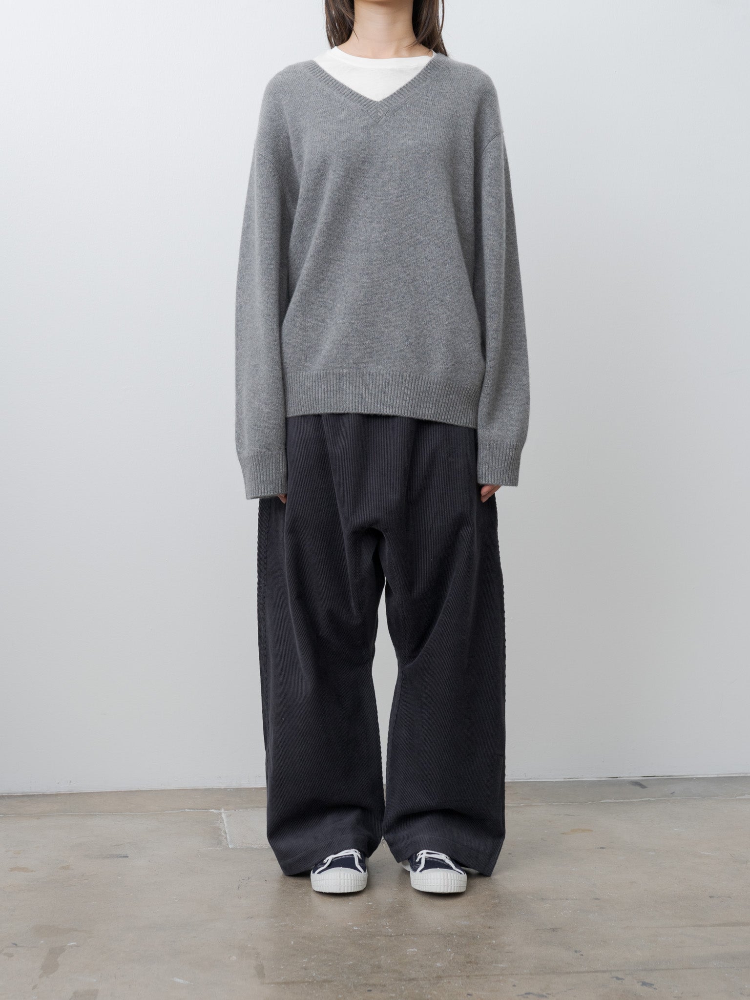 Namu Shop - Sofie D'Hoore Mann 3-Ply Cashmere Sweater - Mid Grey Melange