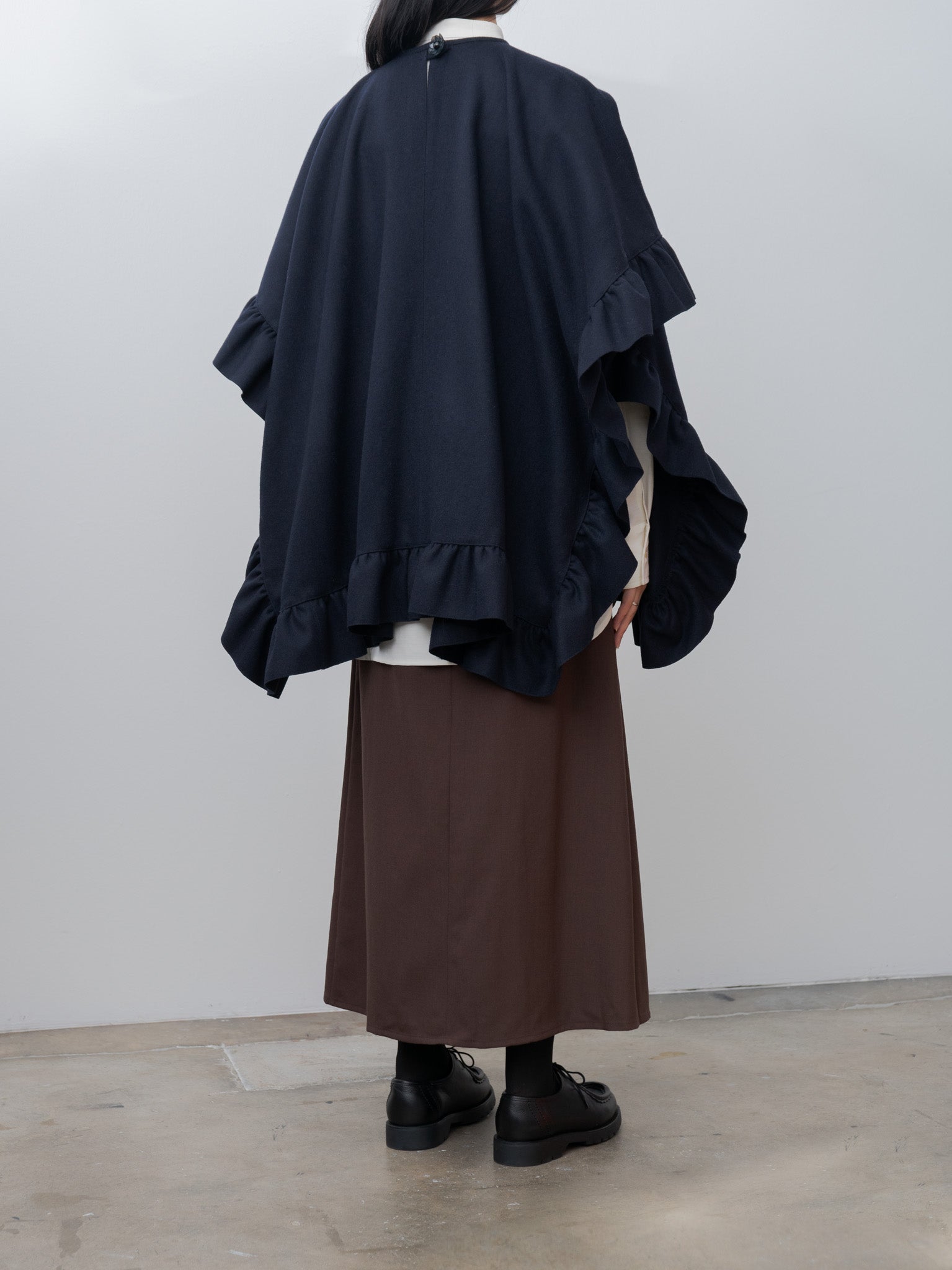 Namu Shop - Eleph Rose Ruffle Cape - Navy Wool