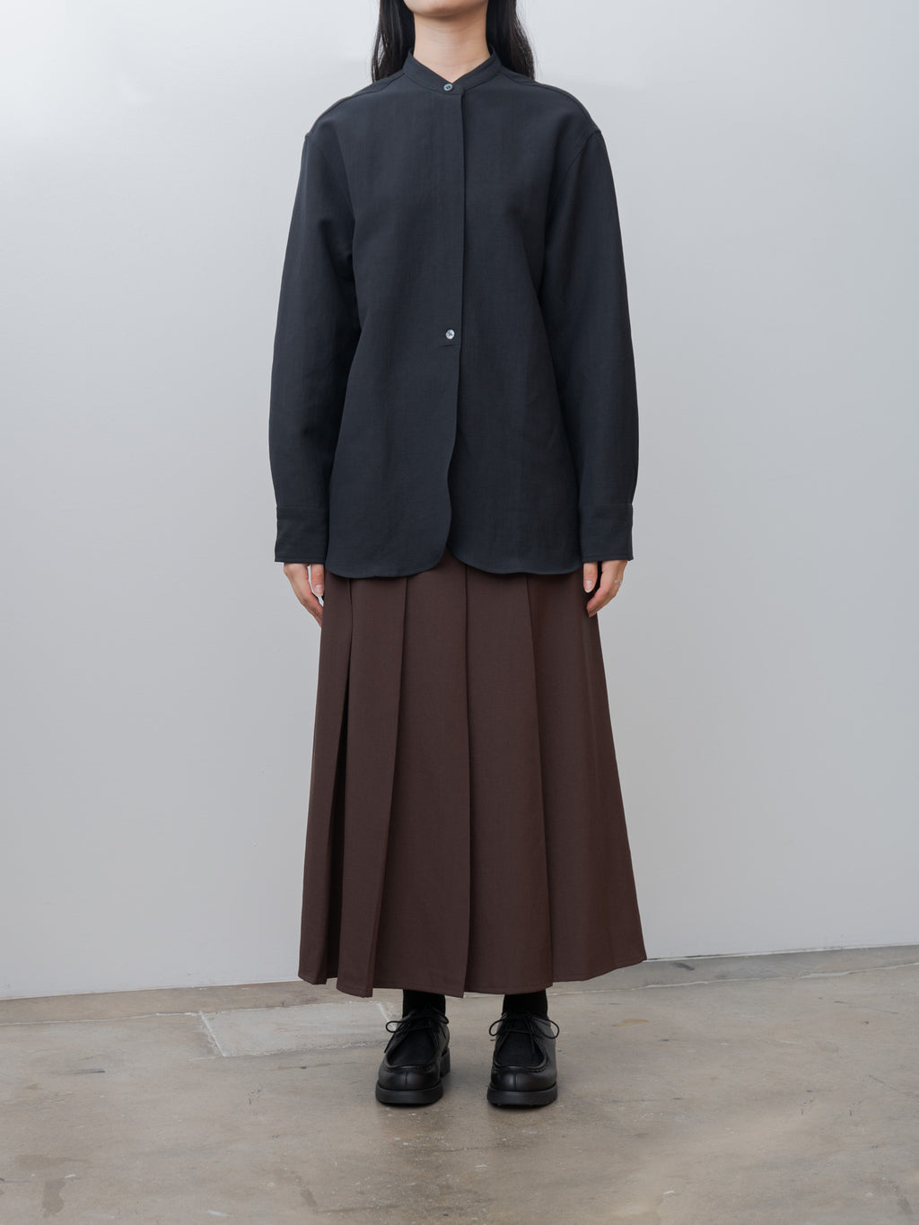 Namu Shop - Studio Nicholson BEAM Curved Shirt - Darkest Navy