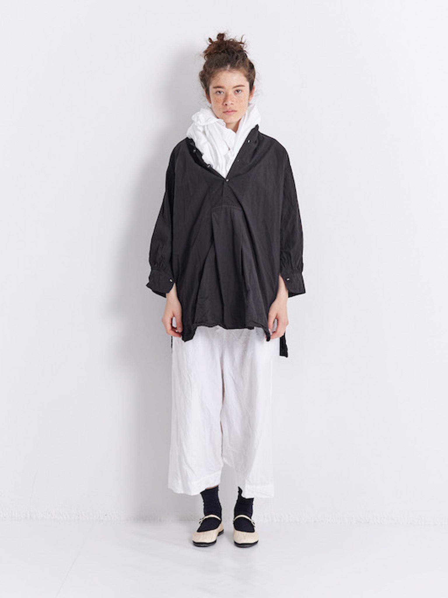 Namu Shop - Veritecoeur Shrink Yoke Shirt - Black