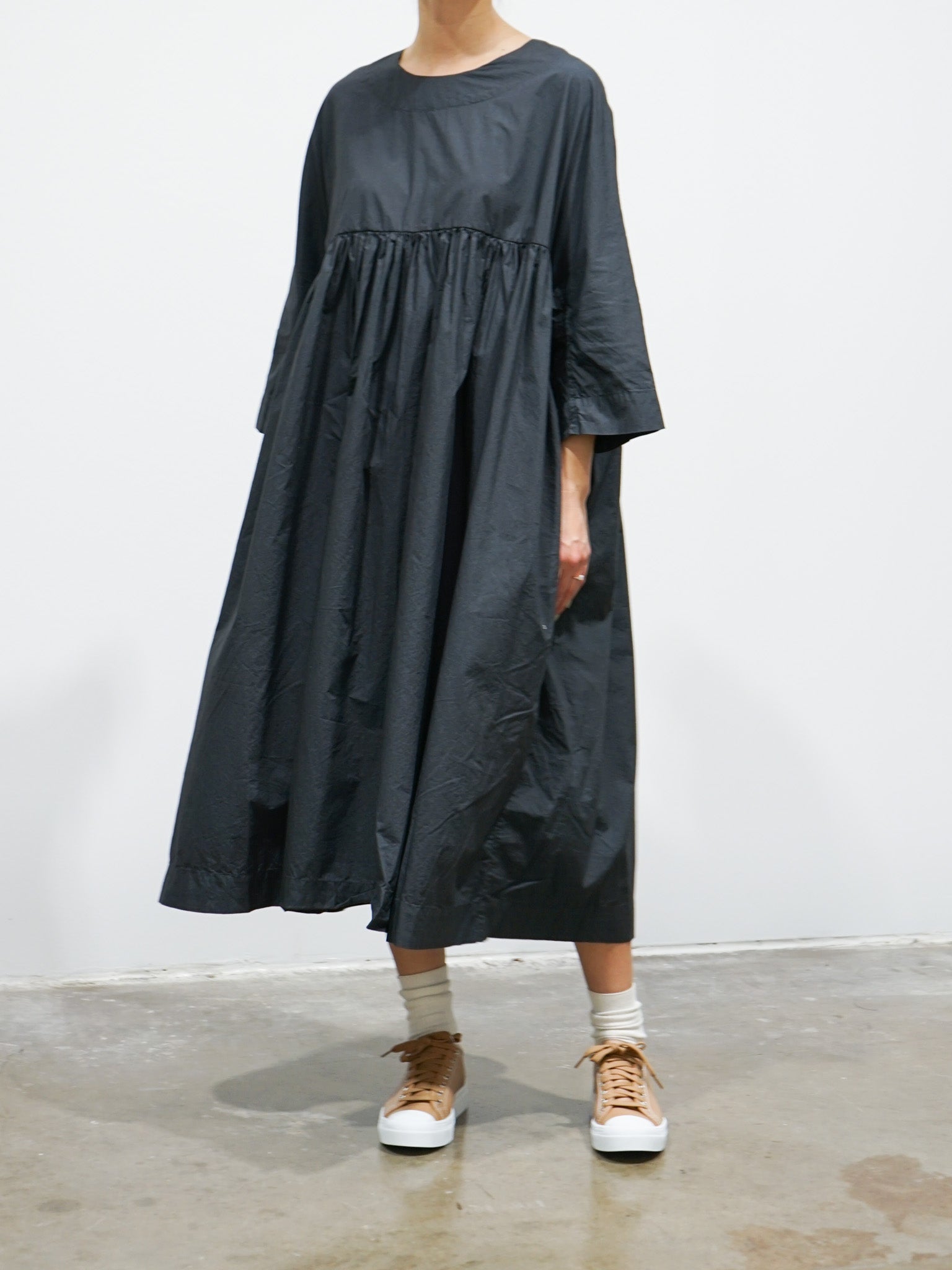 Namu Shop - Veritecoeur Gather Dress - Sumikuro