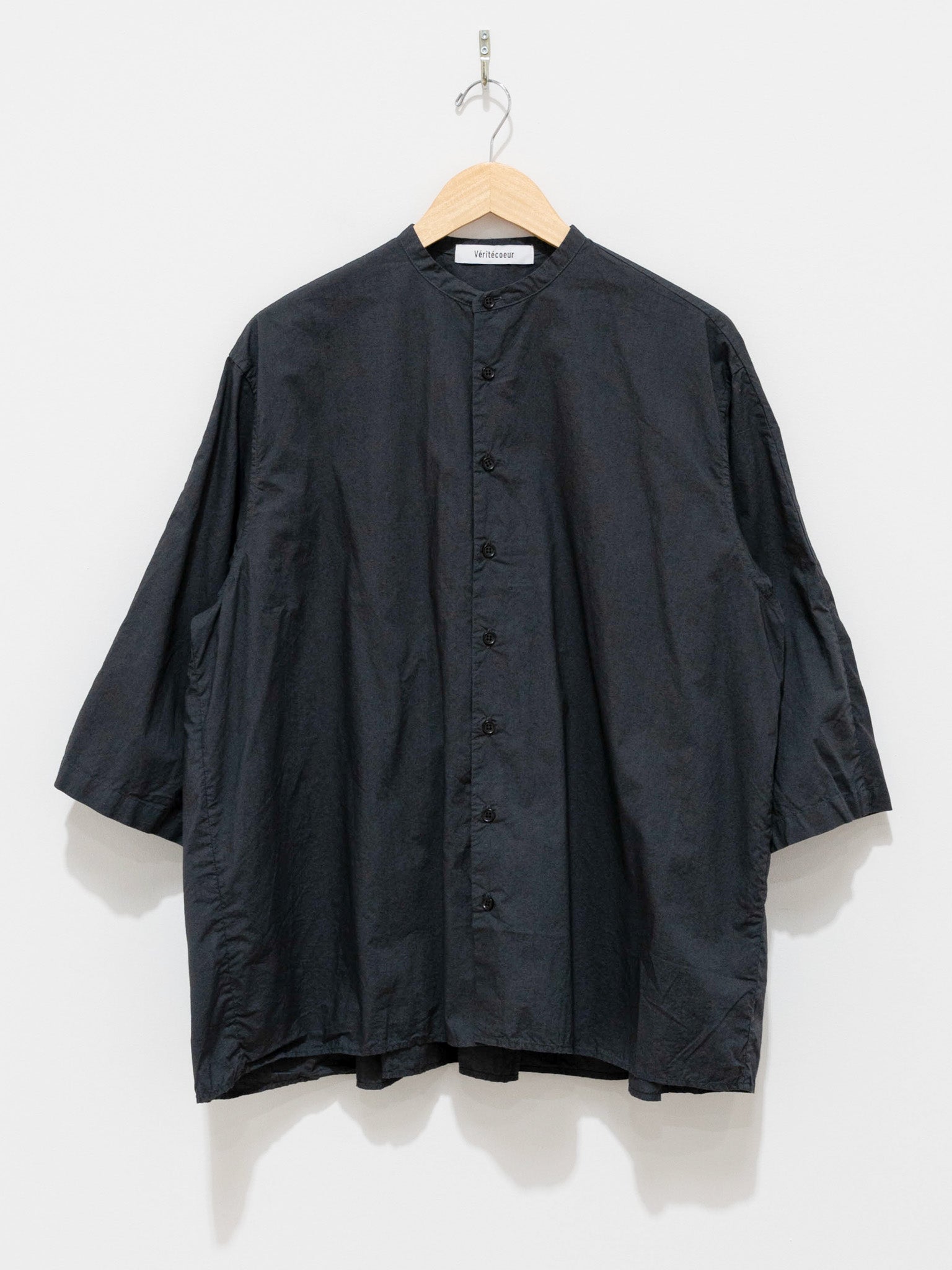 Namu Shop - Veritecoeur Band Collar Gather Back Shirt - Sumikuro
