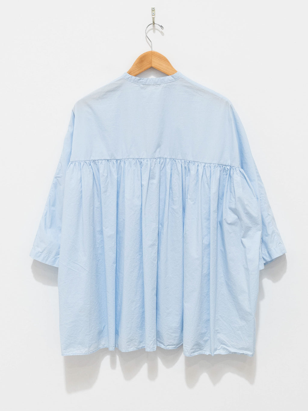 Namu Shop - Veritecoeur Band Collar Gather Back Shirt - Blue