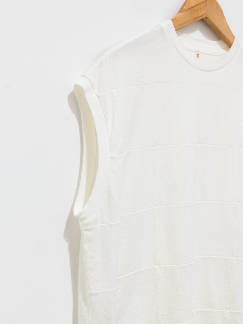 Namu Shop - Babaco Square Patterned Sleeveless Tee - White