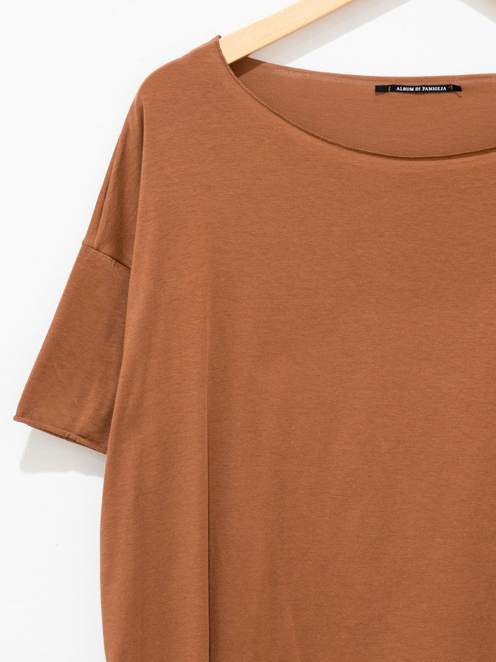 Namu Shop - Album di Famiglia T-Shirt JS - Pottery