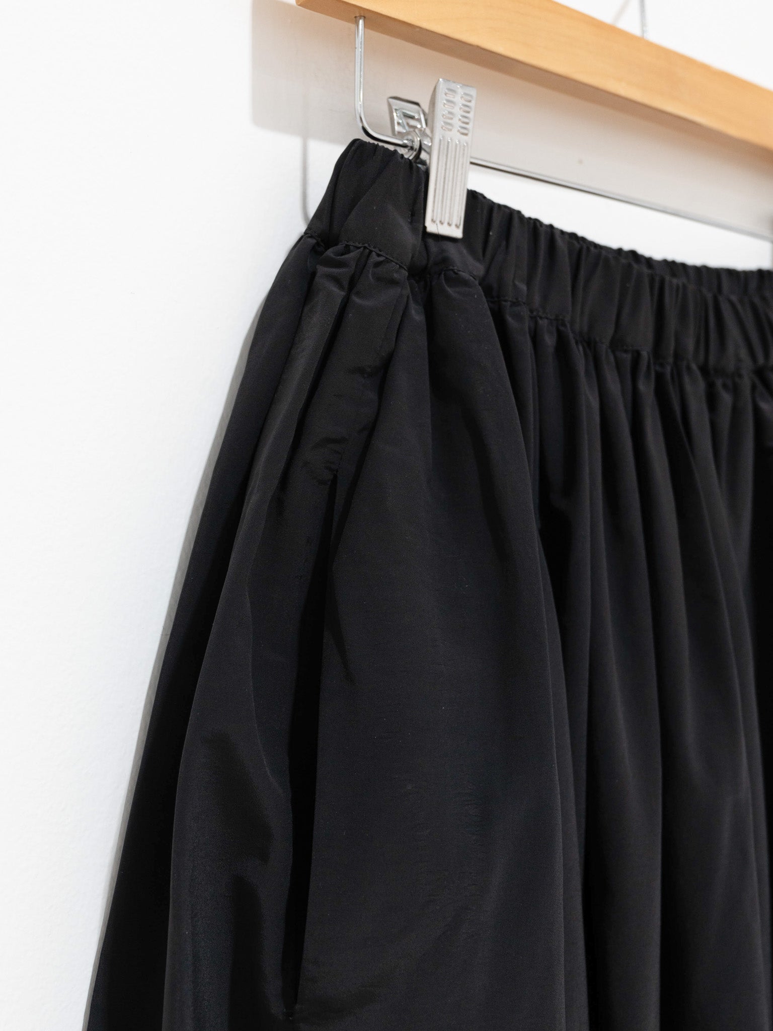 Namu Shop - Sara Lanzi Gathered Skirt - Black