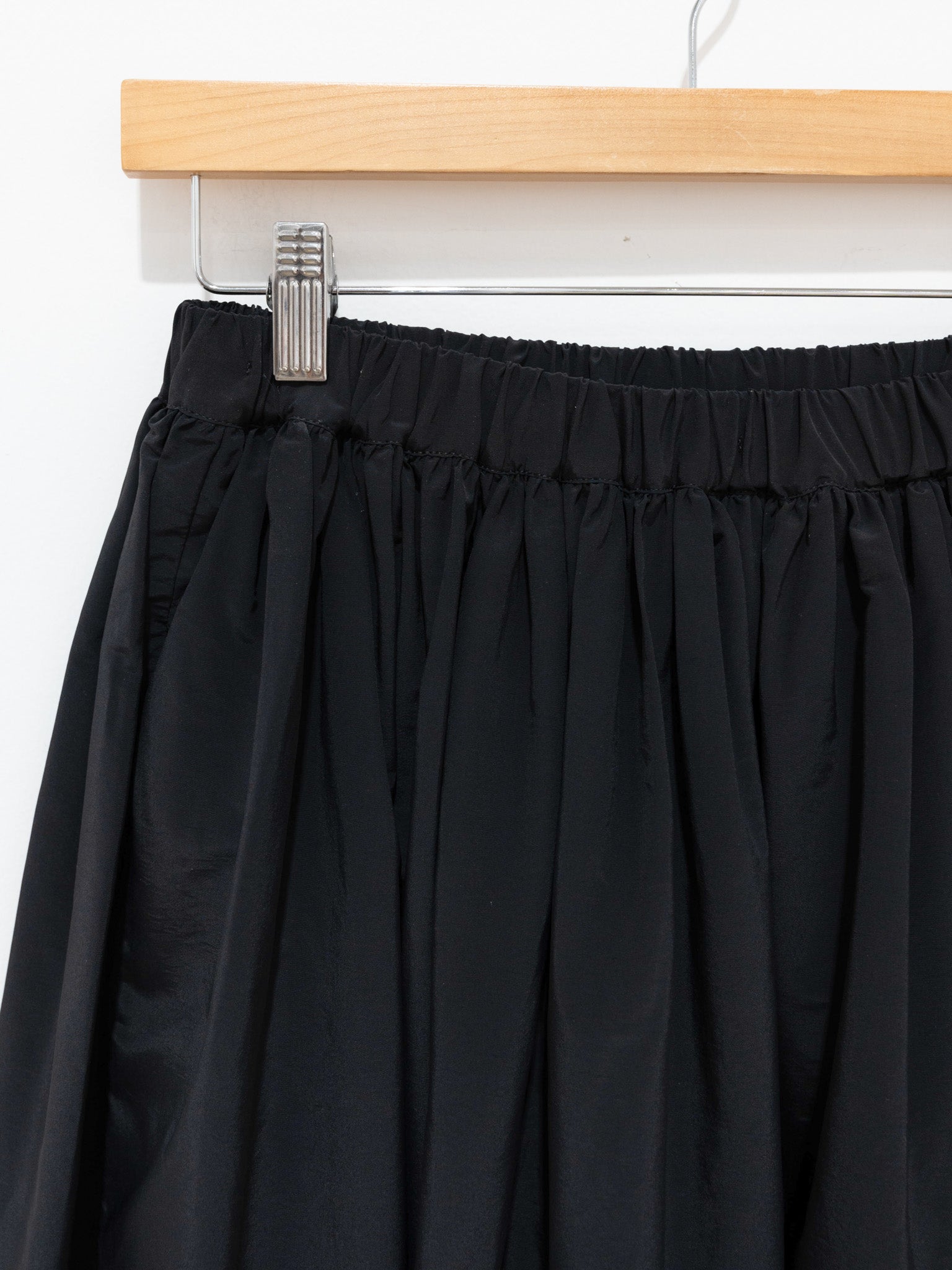 Namu Shop - Sara Lanzi Gathered Skirt - Black
