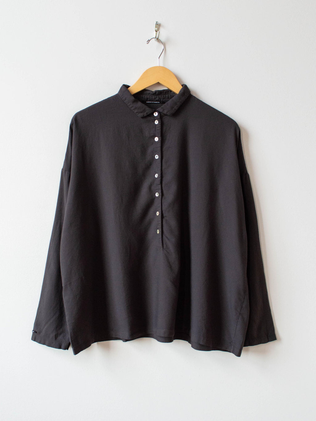 Namu Shop - Album di Famiglia Collar Shirt TVC - Moka
