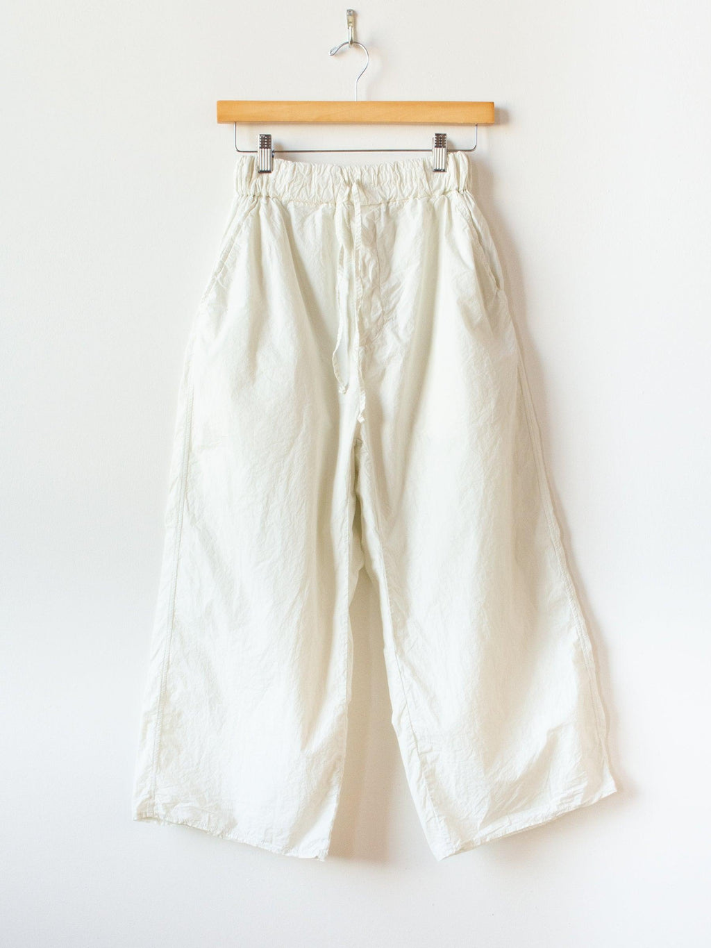 Namu Shop - Album di Famiglia Wide & Short Trousers TC - Chalk (restocked)