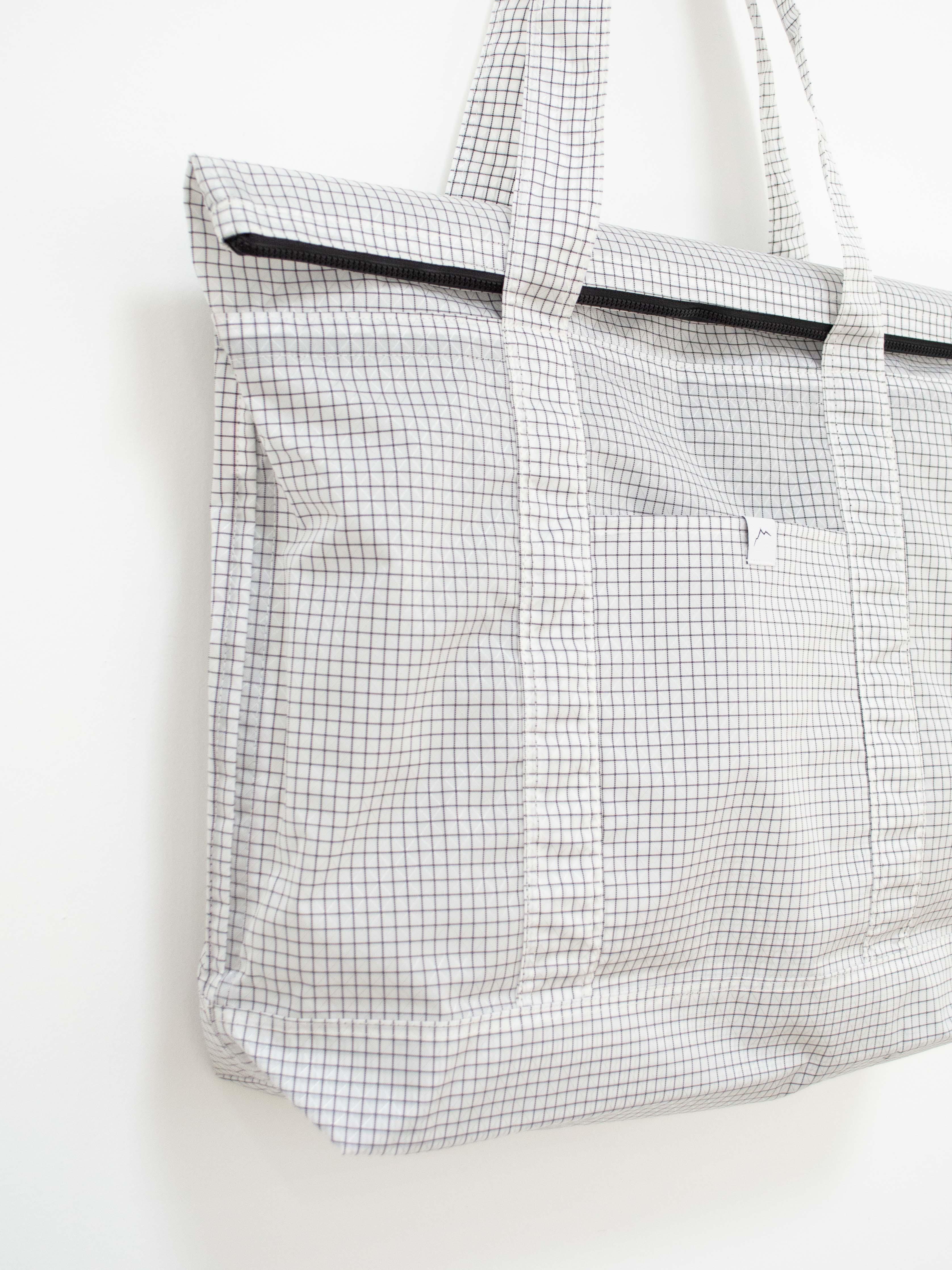 Namu Shop - CAYL Grid Tote - B-Grid White