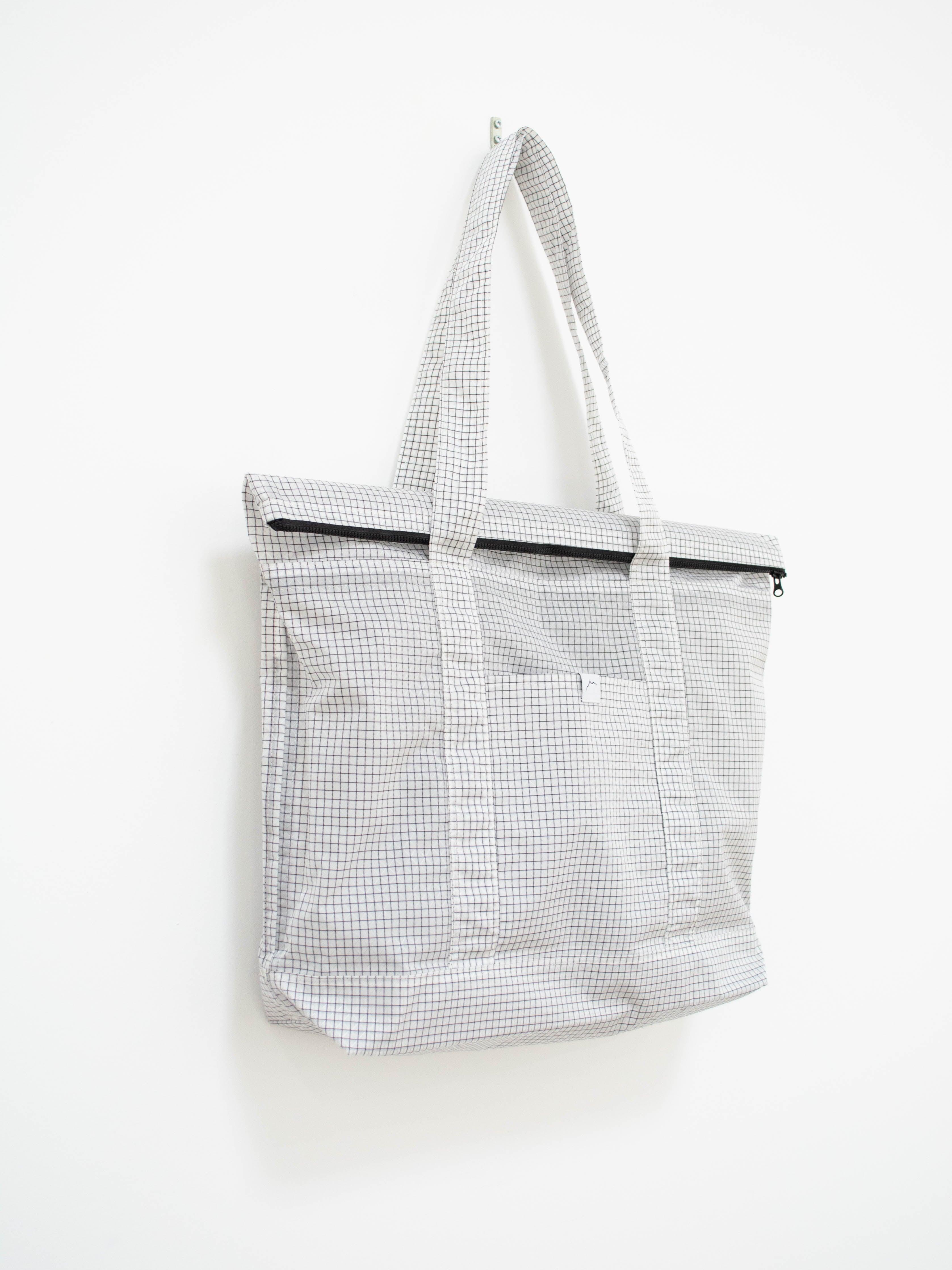 Namu Shop - CAYL Grid Tote - B-Grid White