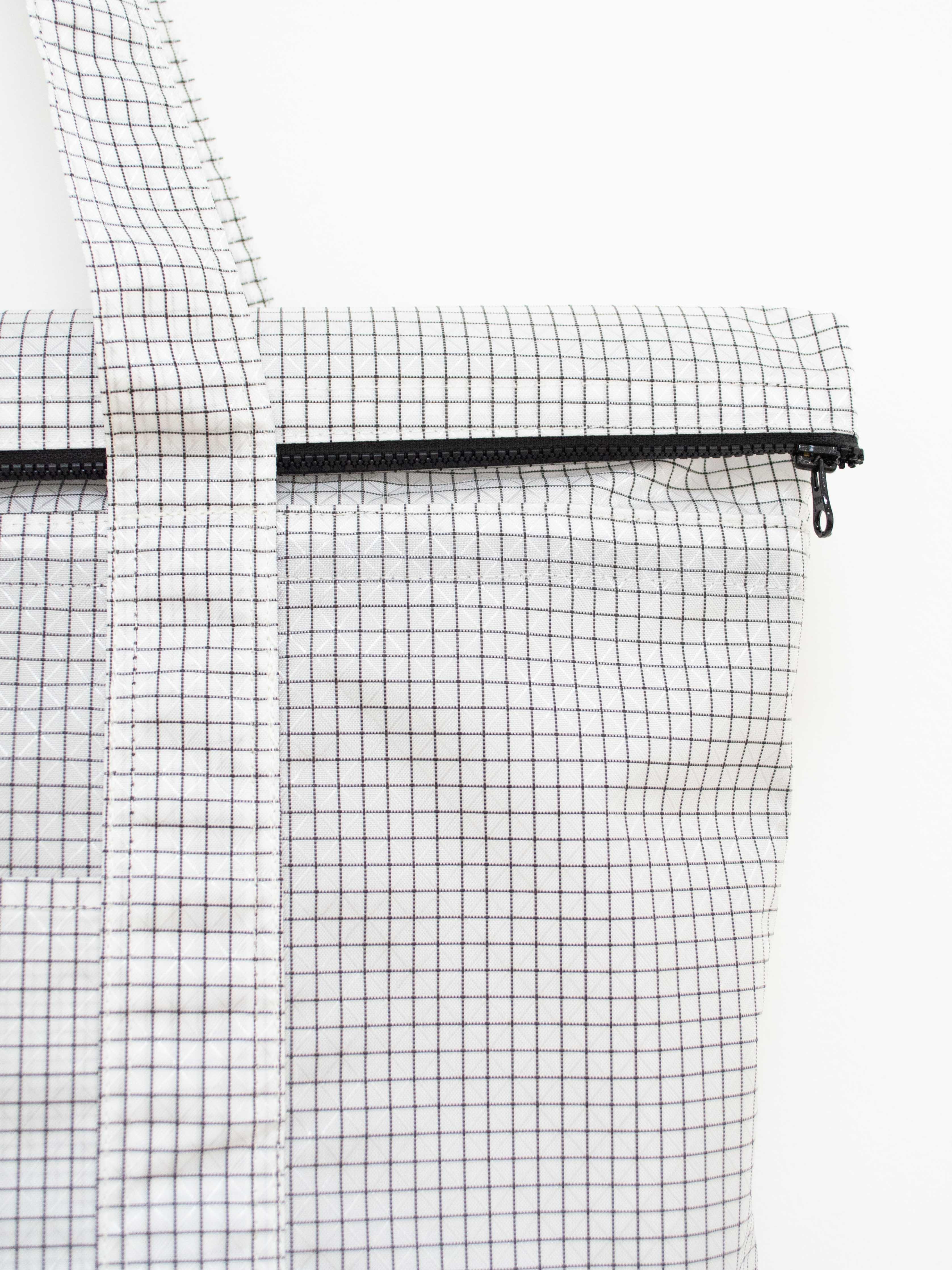 Namu Shop - CAYL Grid Tote - B-Grid White