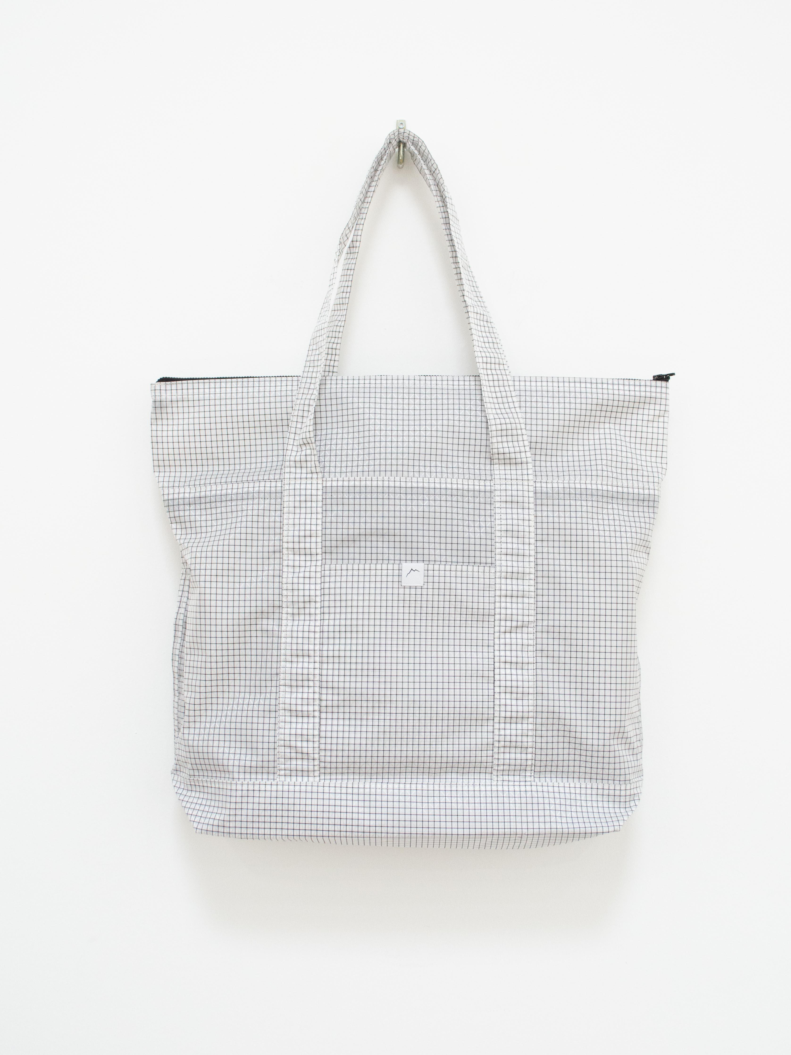 Namu Shop - CAYL Grid Tote - B-Grid White