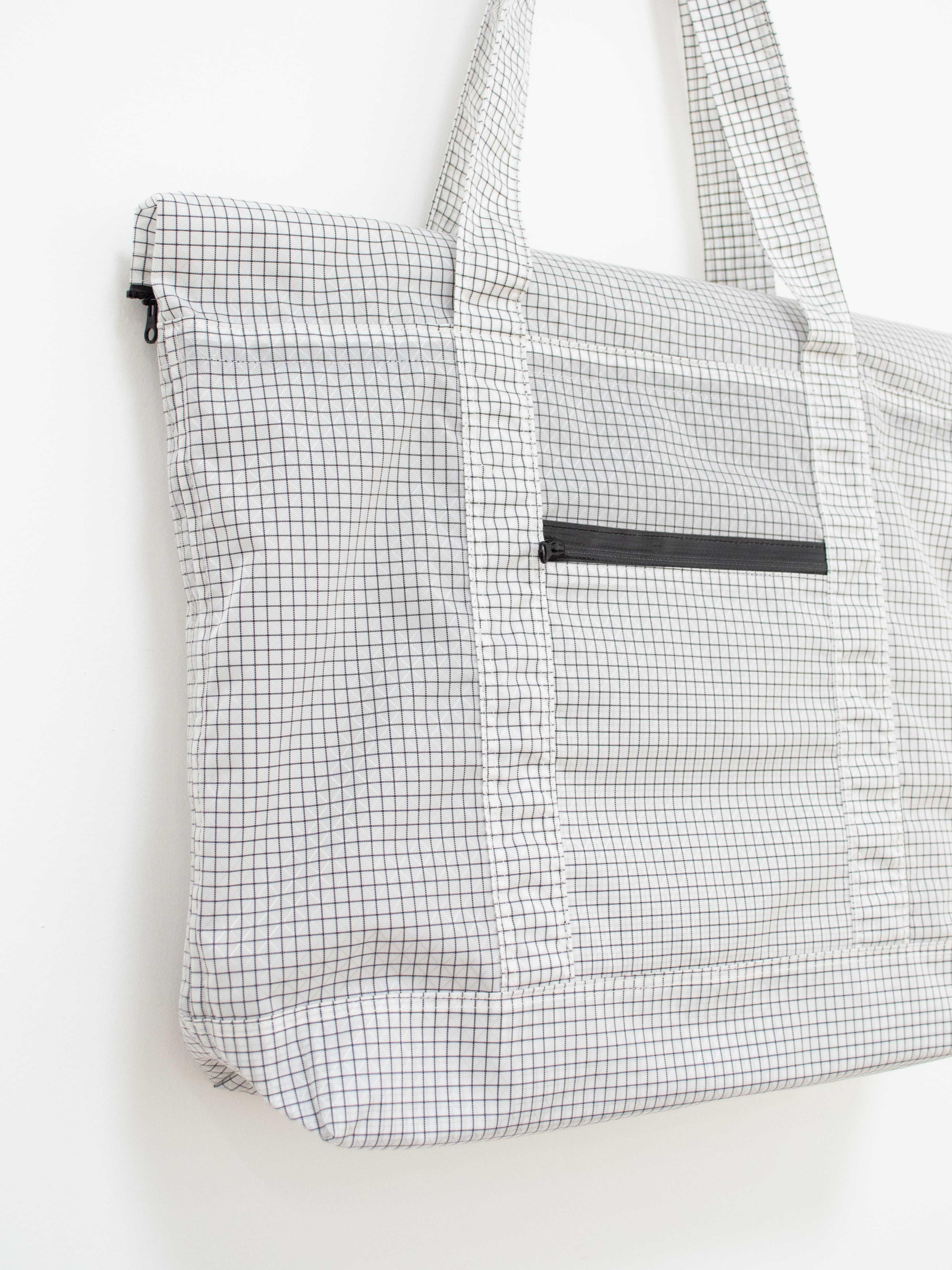 Namu Shop - CAYL Grid Tote - B-Grid White