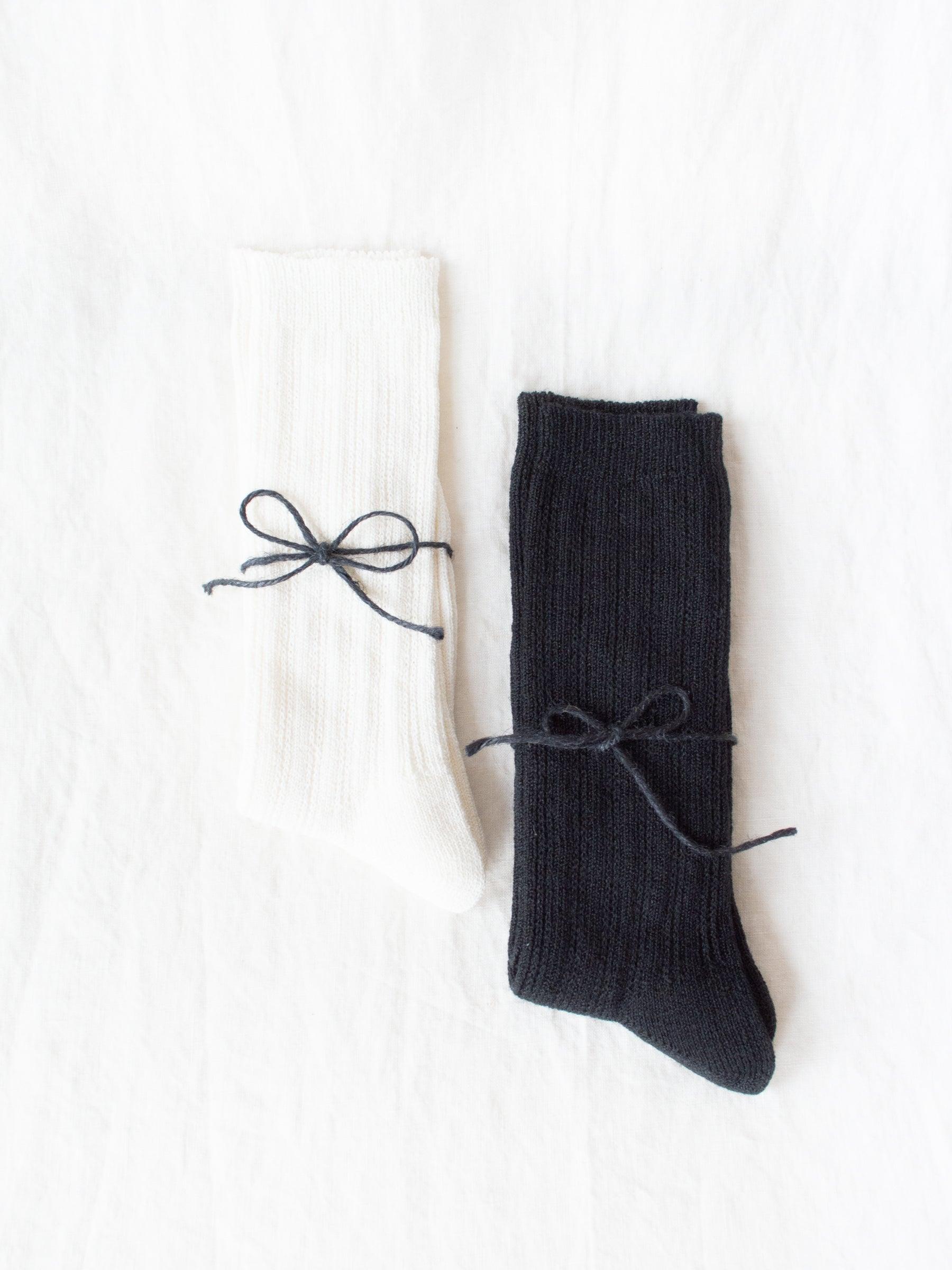 Namu Shop - Ichi Antiquites Linen Pattern Socks - 4 Colors