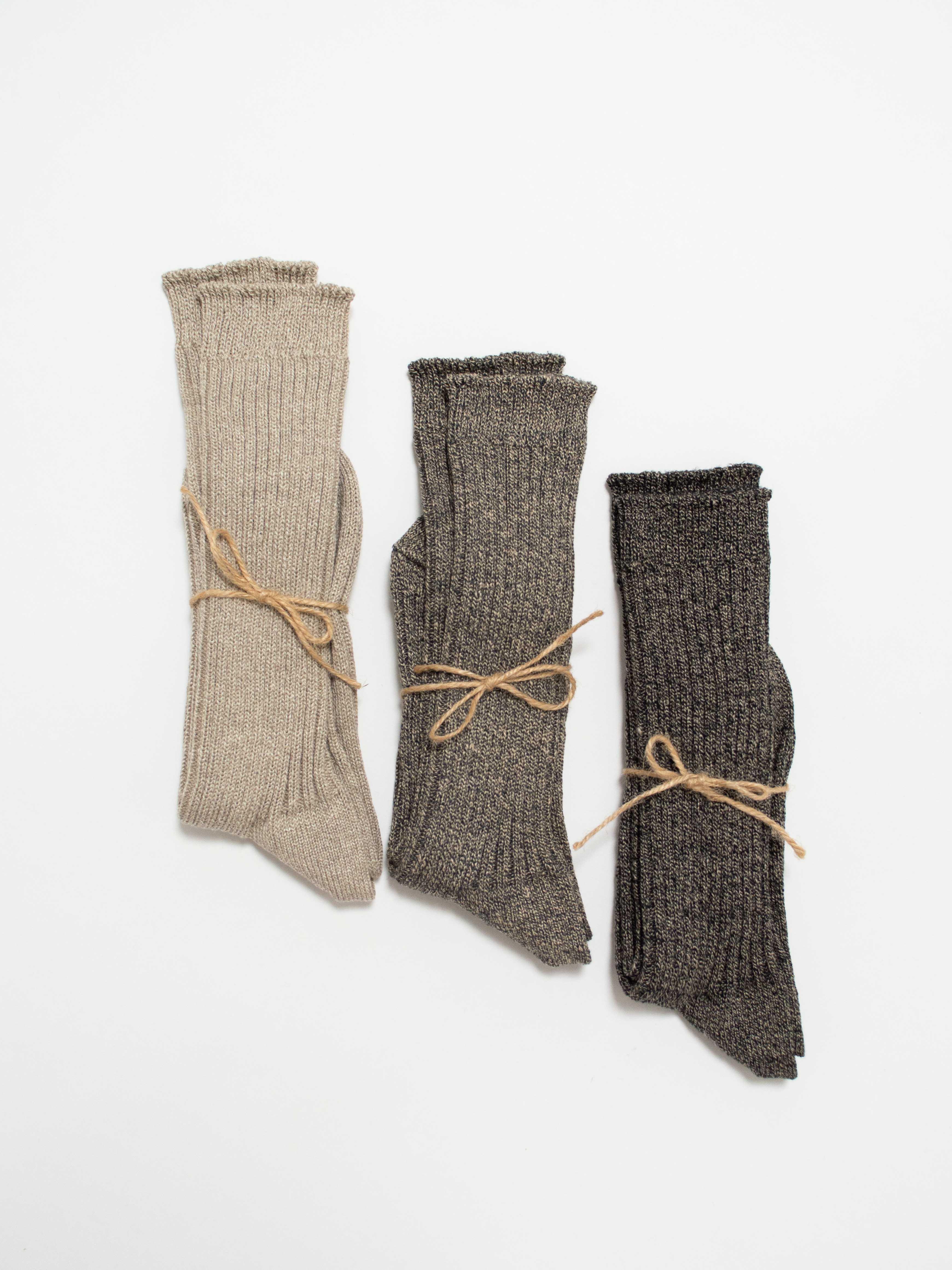 Namu Shop - Ichi Antiquites Mix Linen Socks - Natural, Gray, Black