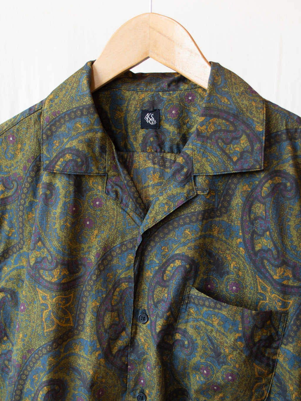 Namu Shop - Kaptain Sunshine Open Collar S/S Shirt - Hand Printed Dark Paisley