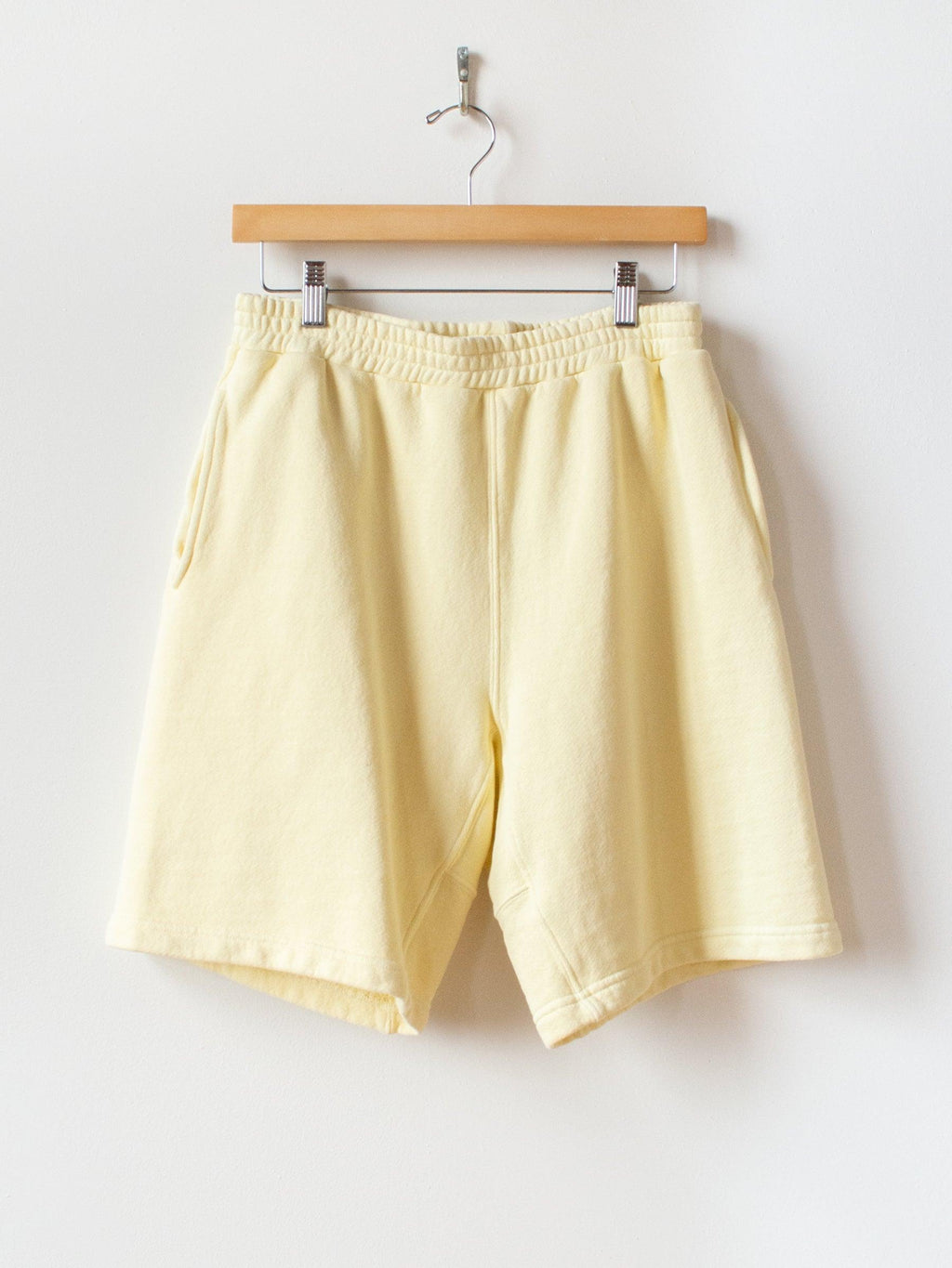 Namu Shop - paa Sweatshorts - Pale Yellow