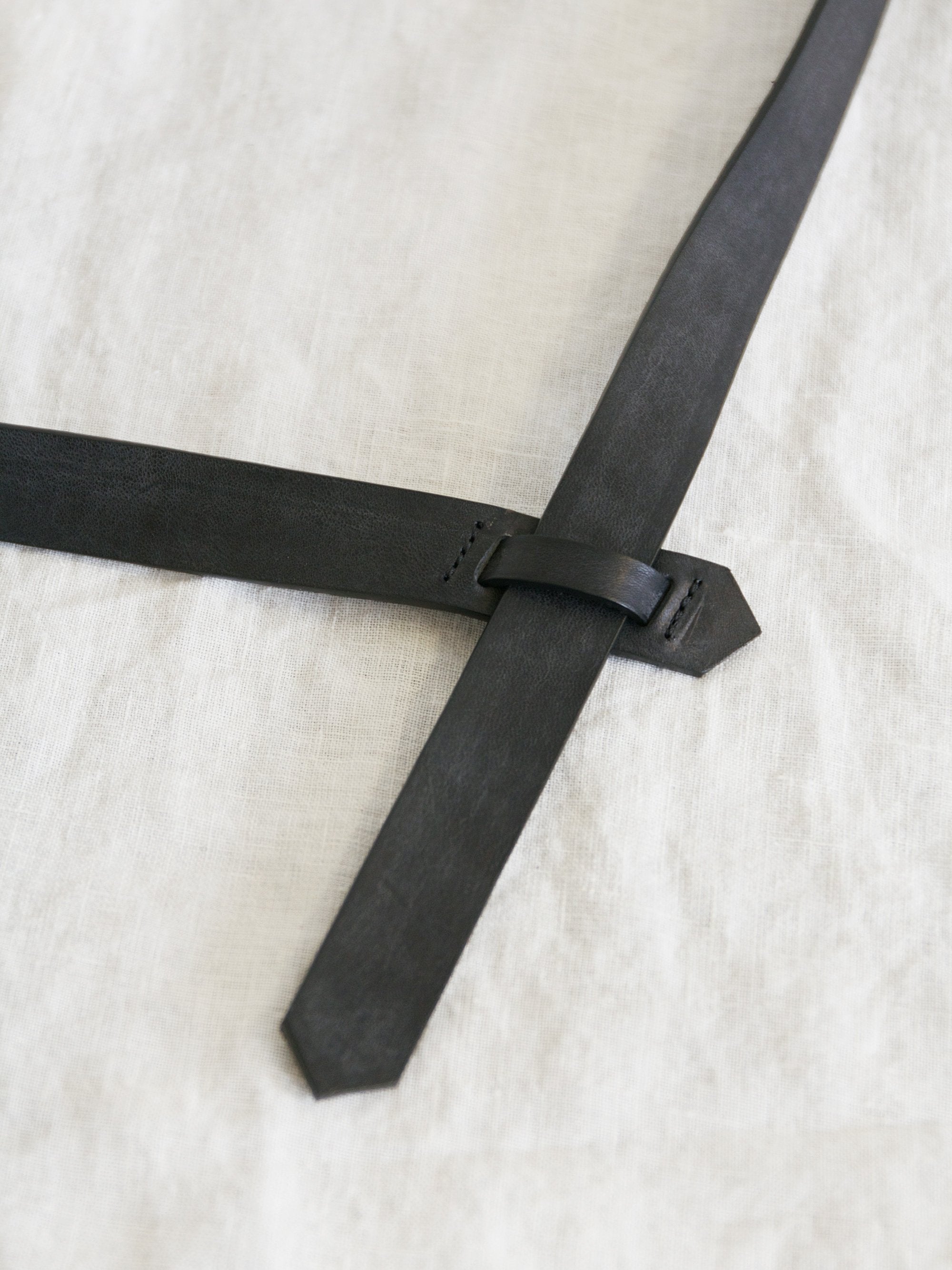 Namu Shop - Phlannel Buckleless Leather Belt - Black