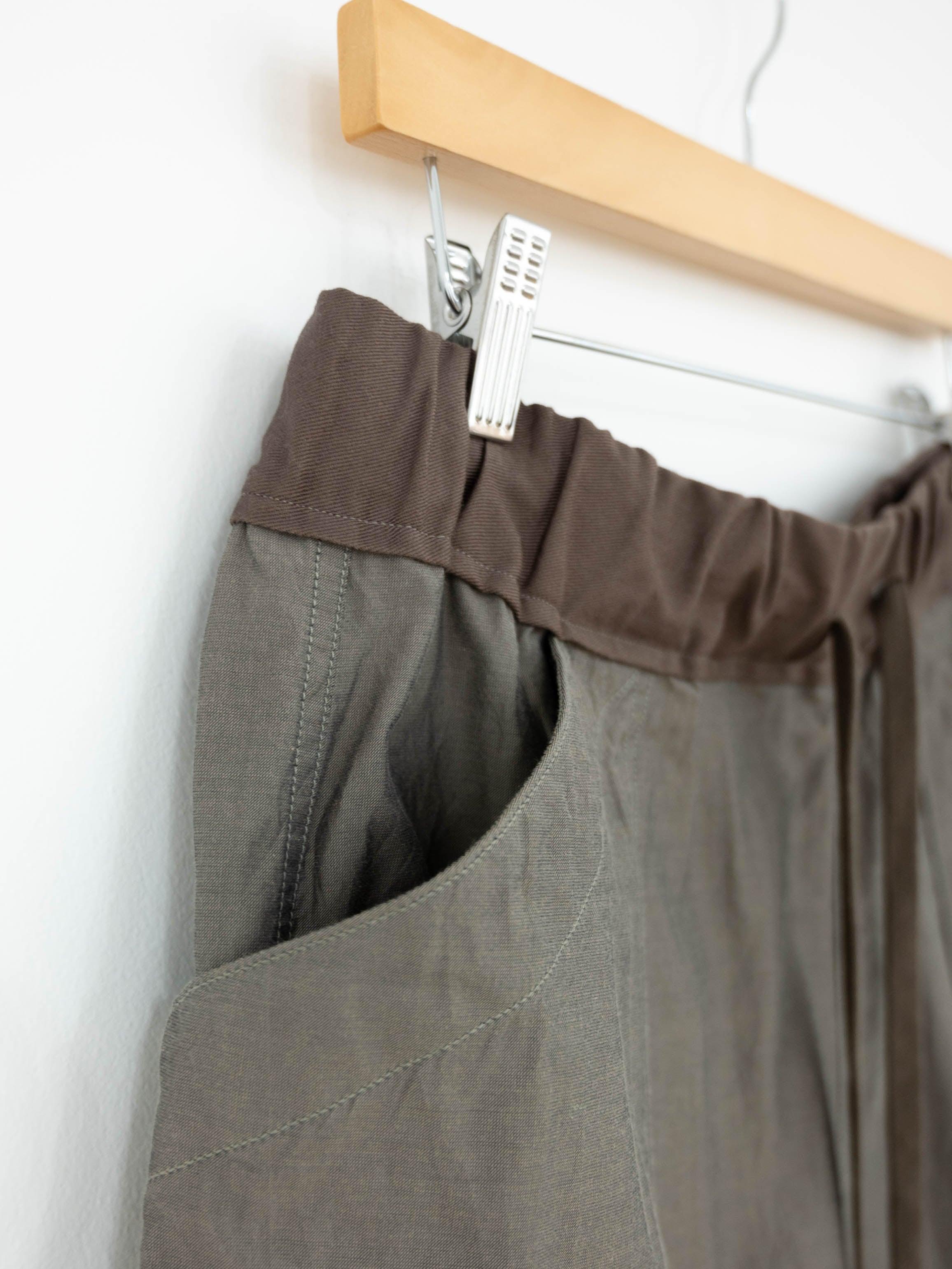 Namu Shop - ts(s) Cotton Silk Chambray Loose Fit Shorts - Beige Gray