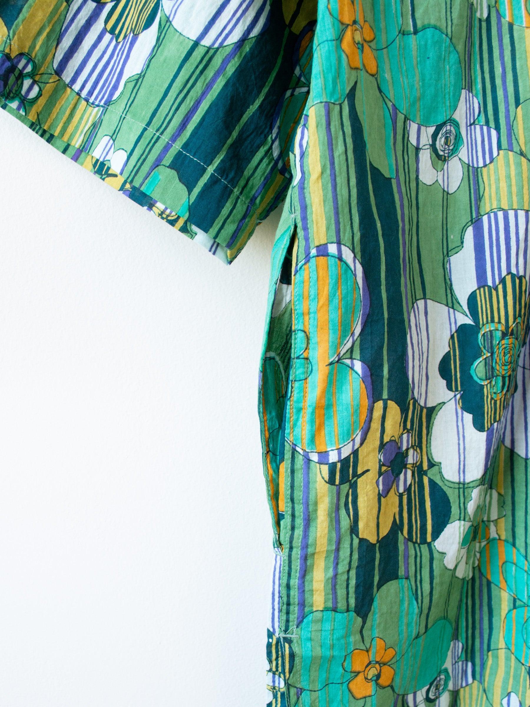 Namu Shop - ts(s) Retro Flower Print S/S BD Shirt - Green