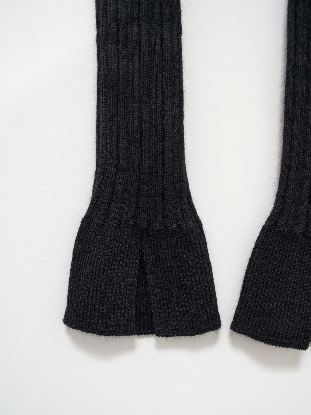 Namu Shop - Unfil Baby Suri Alpaca Ribbed Knit Leggings - Black