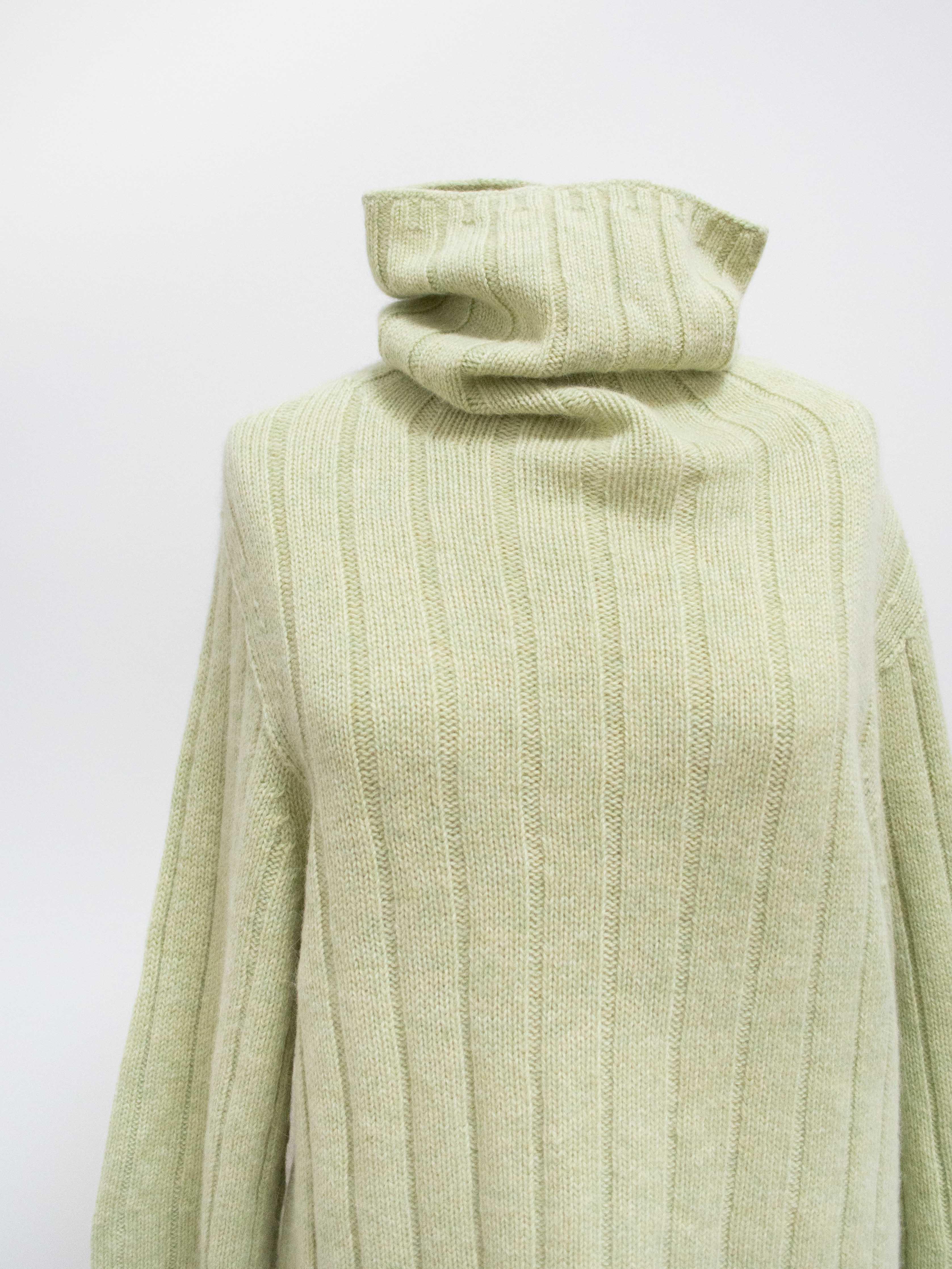 Namu Shop - Unfil Royal Baby Alpaca Chunky Turtleneck Sweater - Light Green